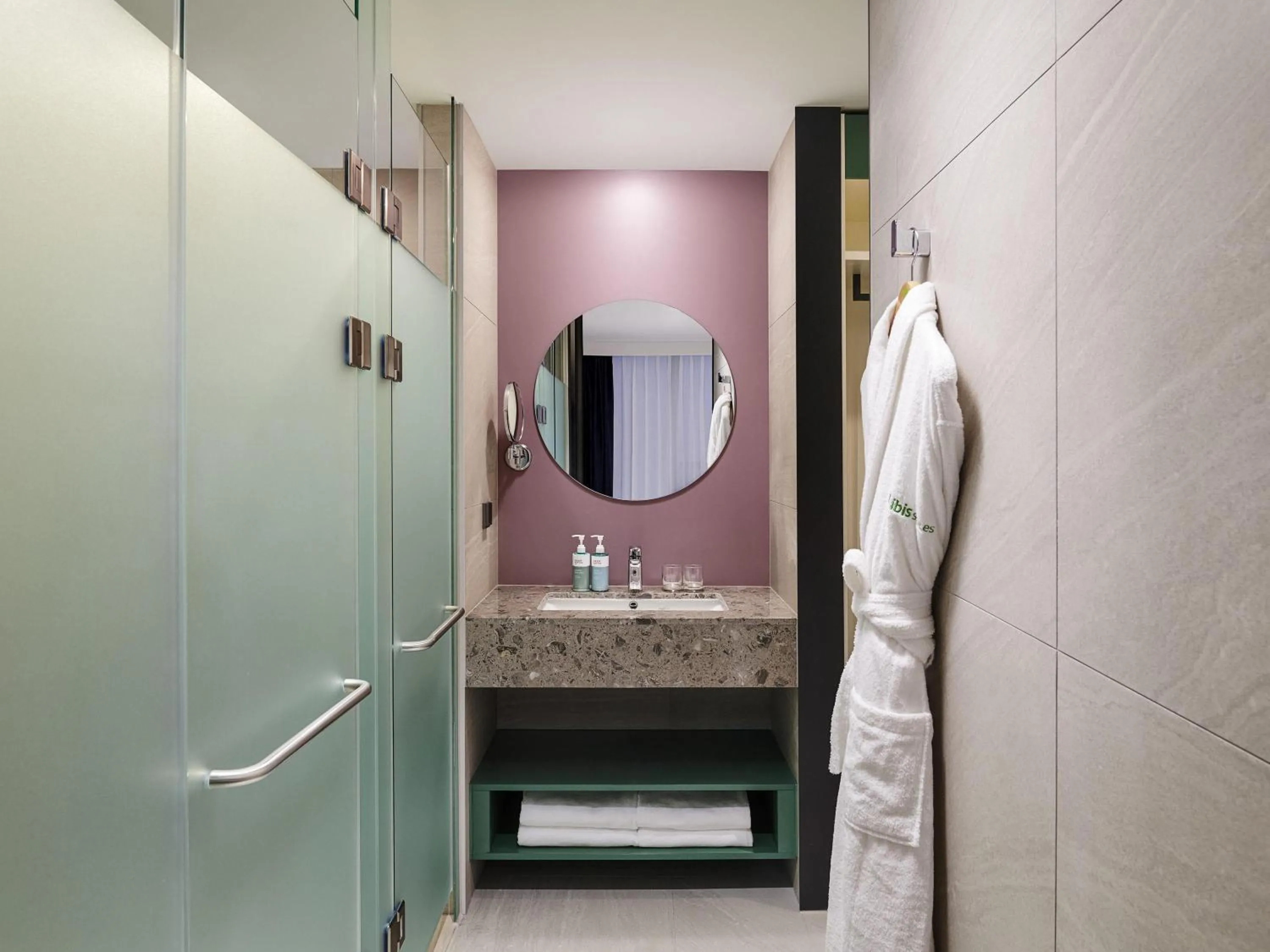 Bedroom in ibis Styles Ambassador Incheon Airport T2