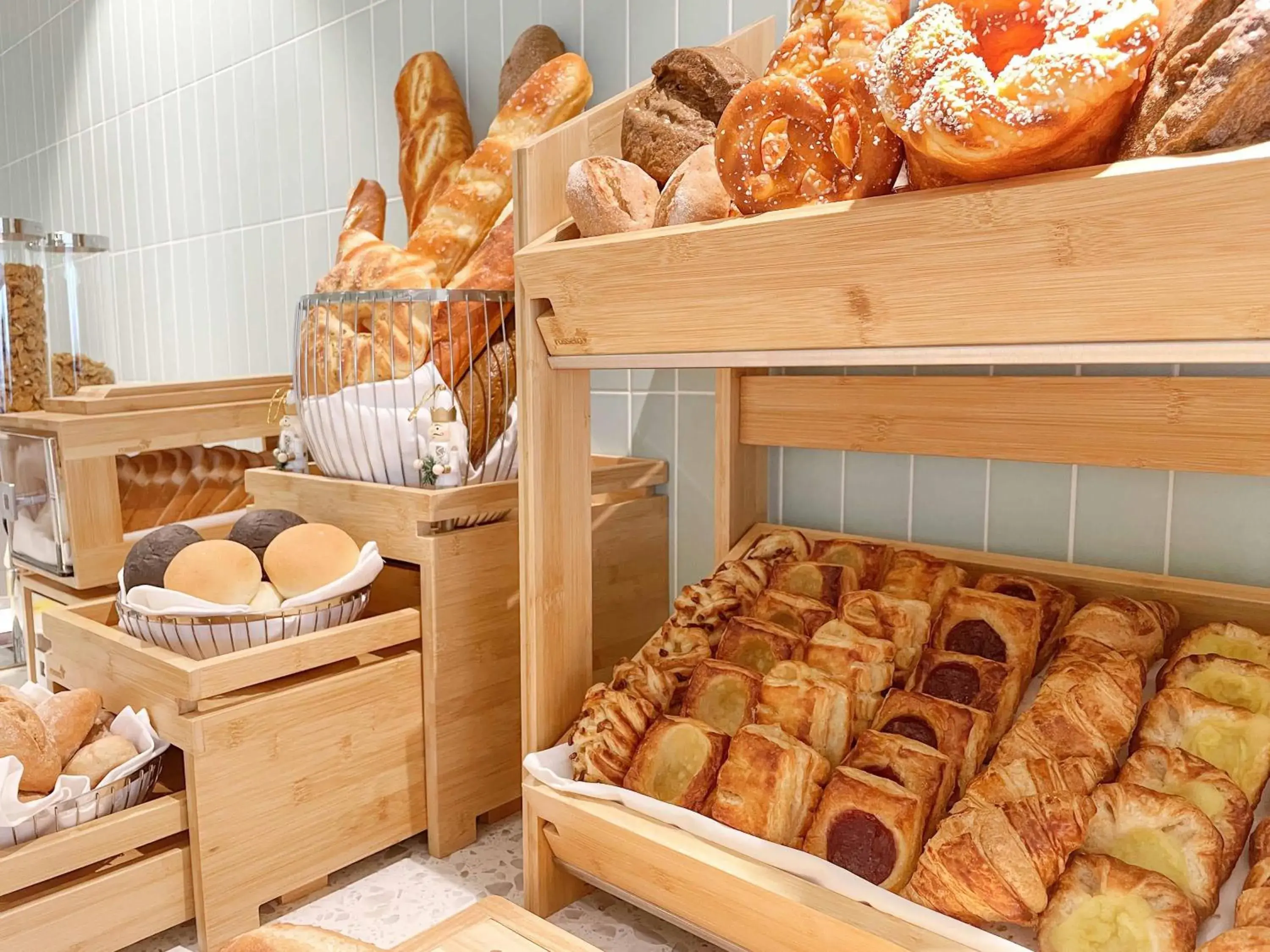 Breakfast in ibis Styles Ambassador Incheon Airport T2 Breakfast in ibis Styles Ambassador Incheon Airport T2