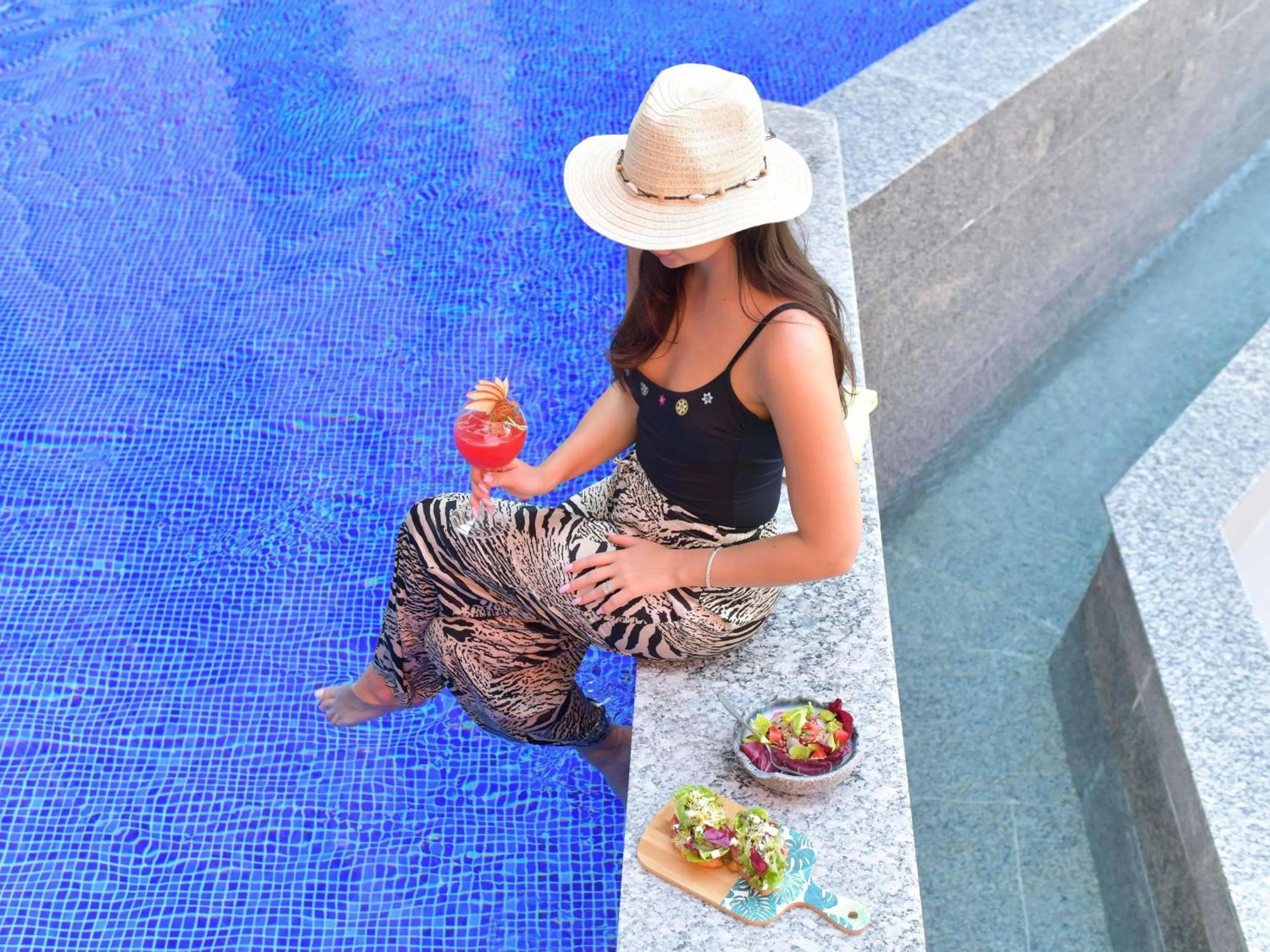 Pool view in Adagio Doha