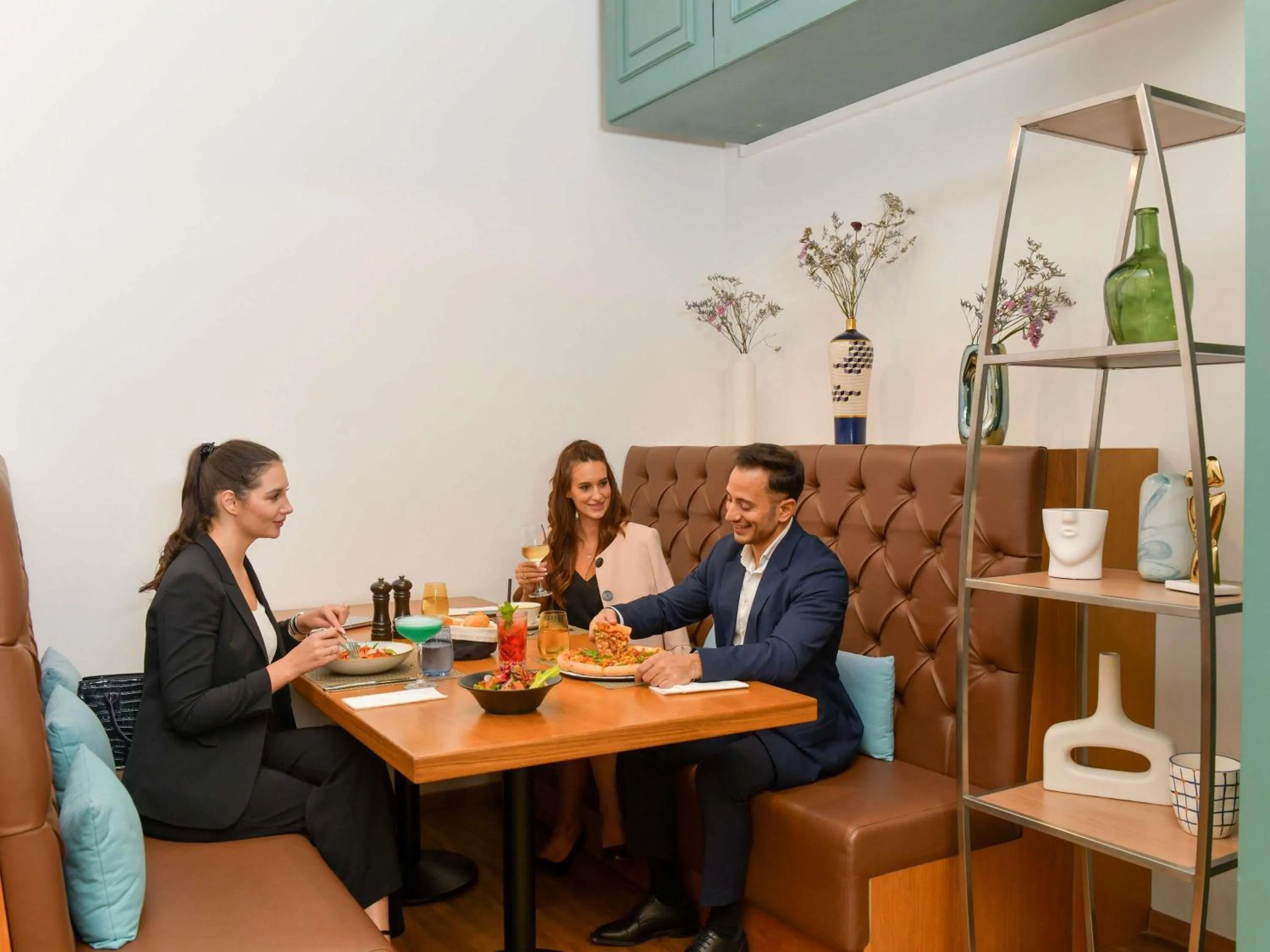 Restaurant/places to eat in Adagio Doha