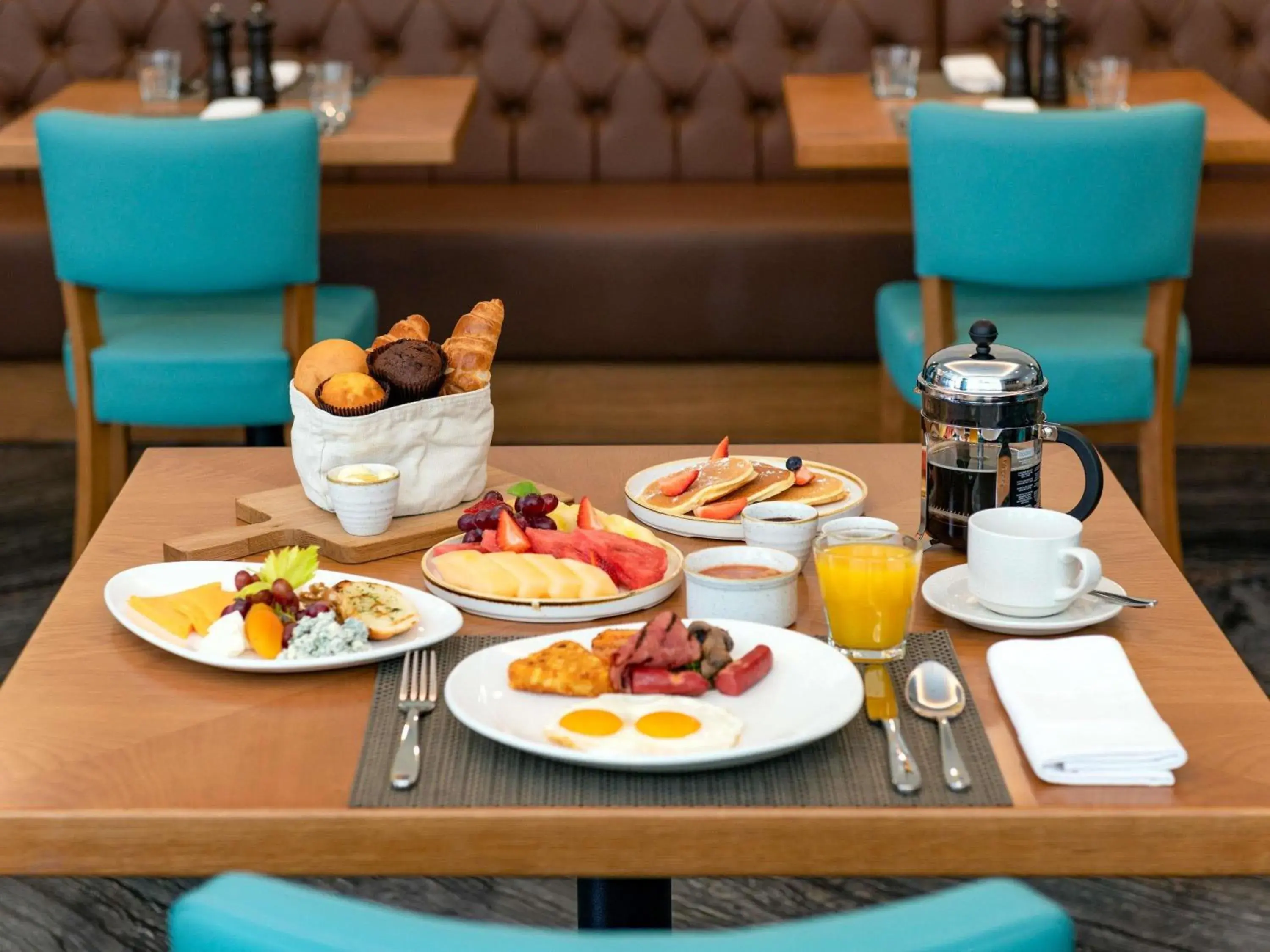 Restaurant/places to eat in ibis Doha Restaurant/places to eat in ibis Doha