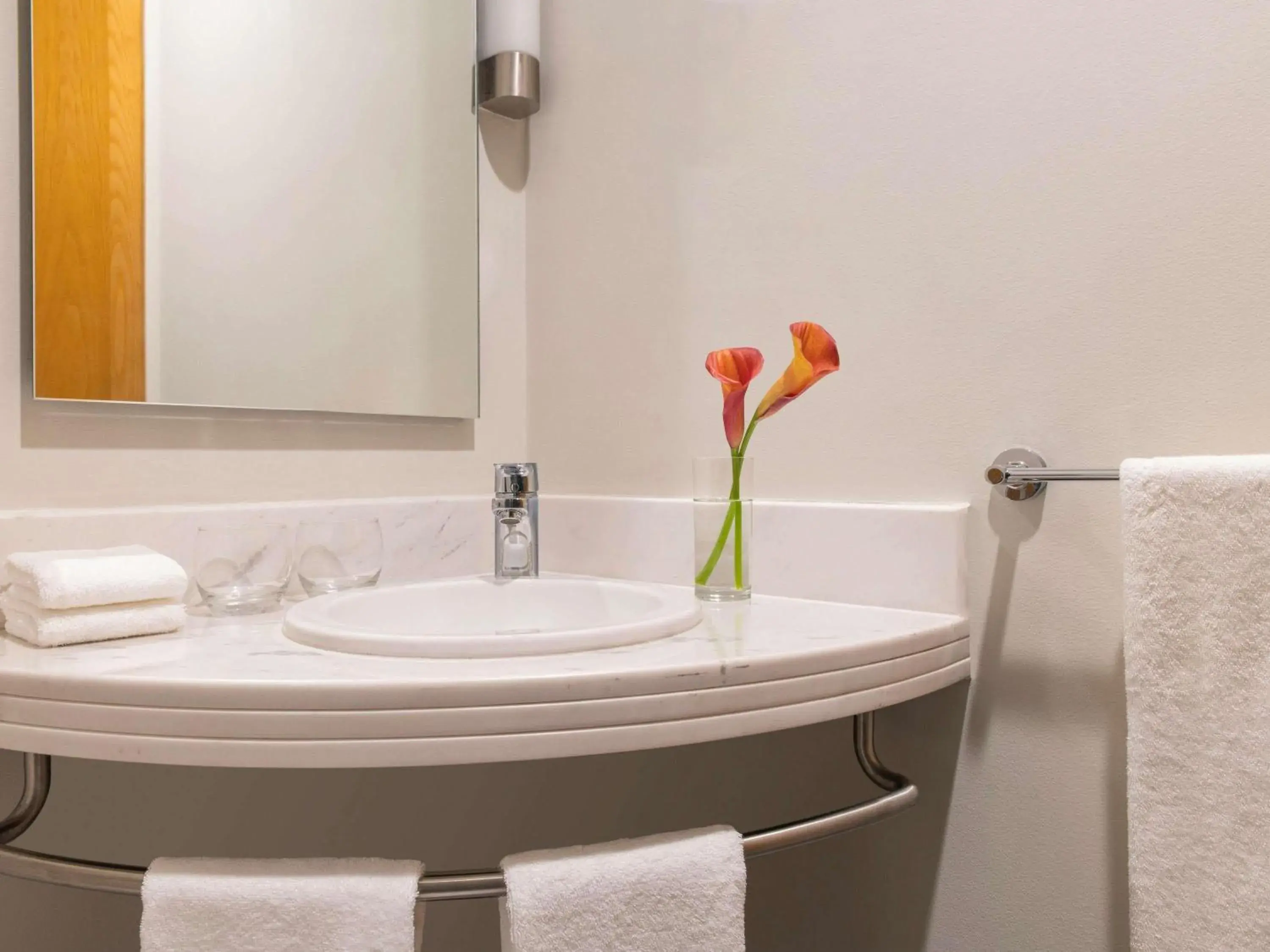 Bedroom in ibis Doha Bedroom in ibis Doha