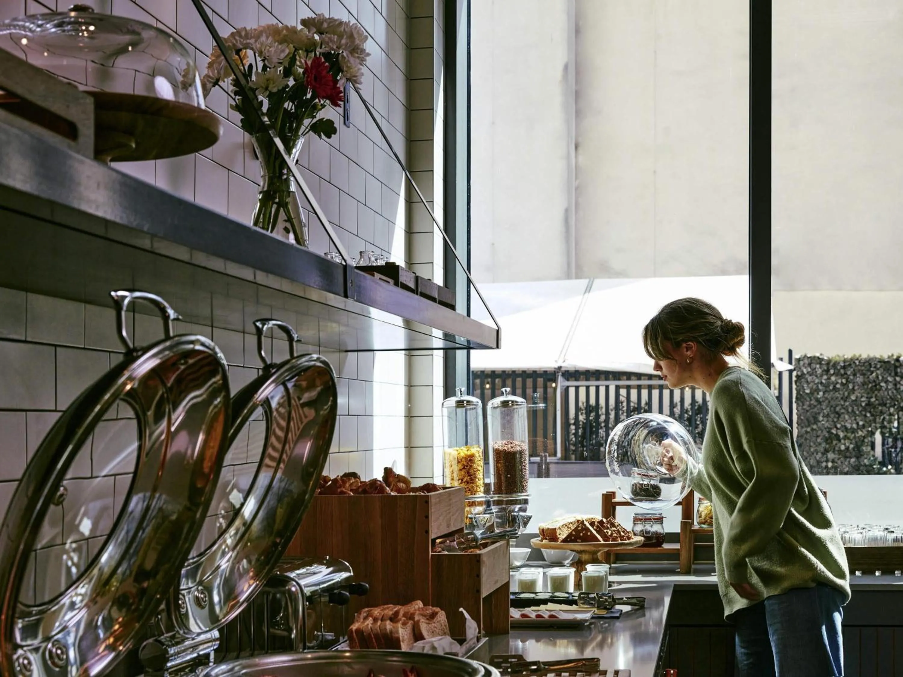 Breakfast in Aparthotel Adagio Glasgow Central