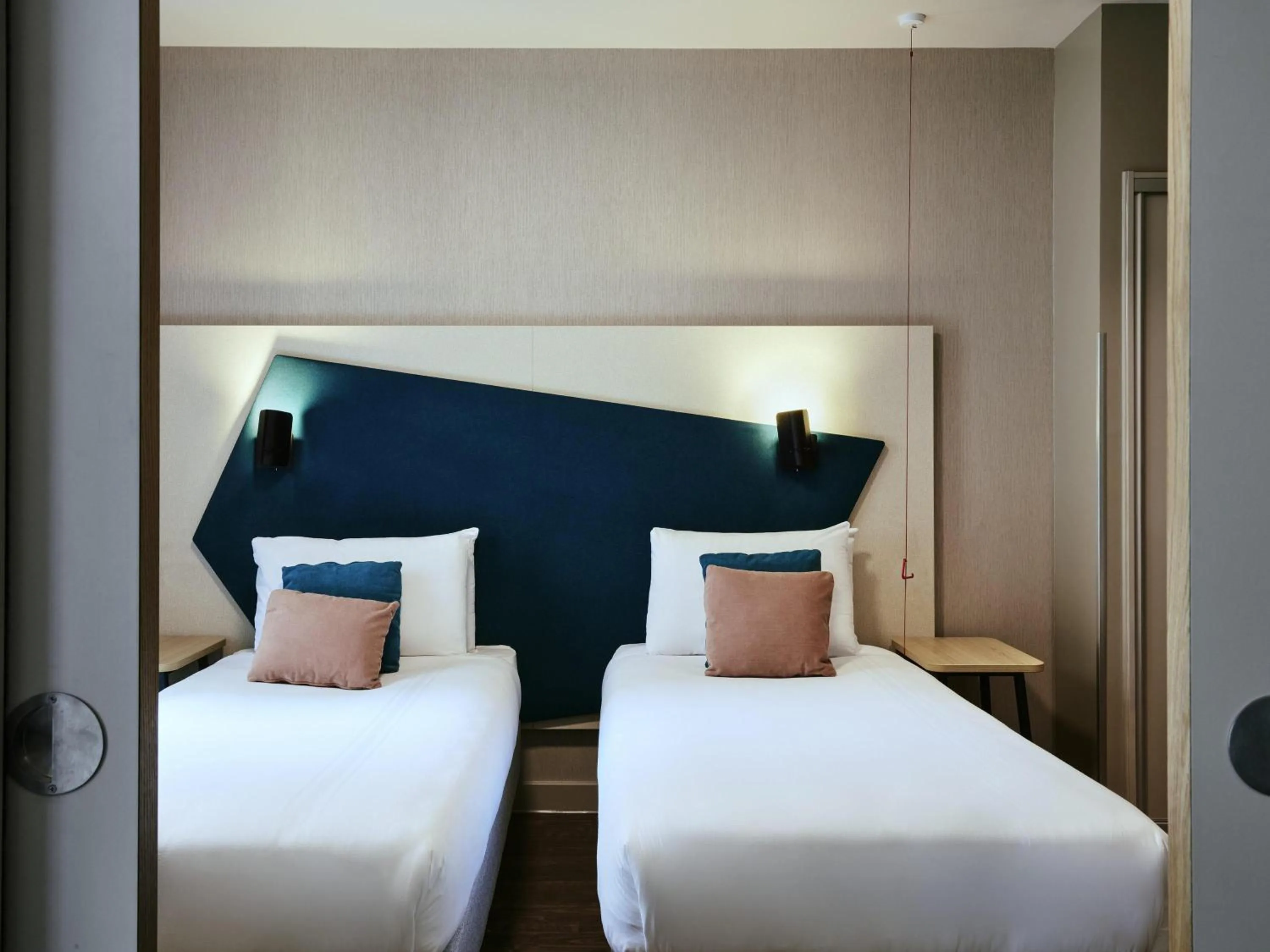 Bedroom, Bed in Aparthotel Adagio Glasgow Central