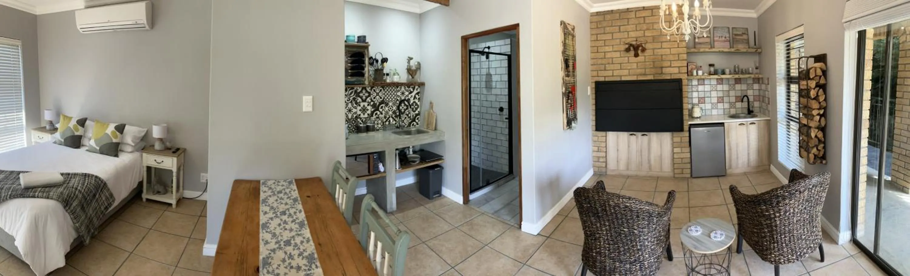 Bed in UpperRoom Ceres -Indoor Braai