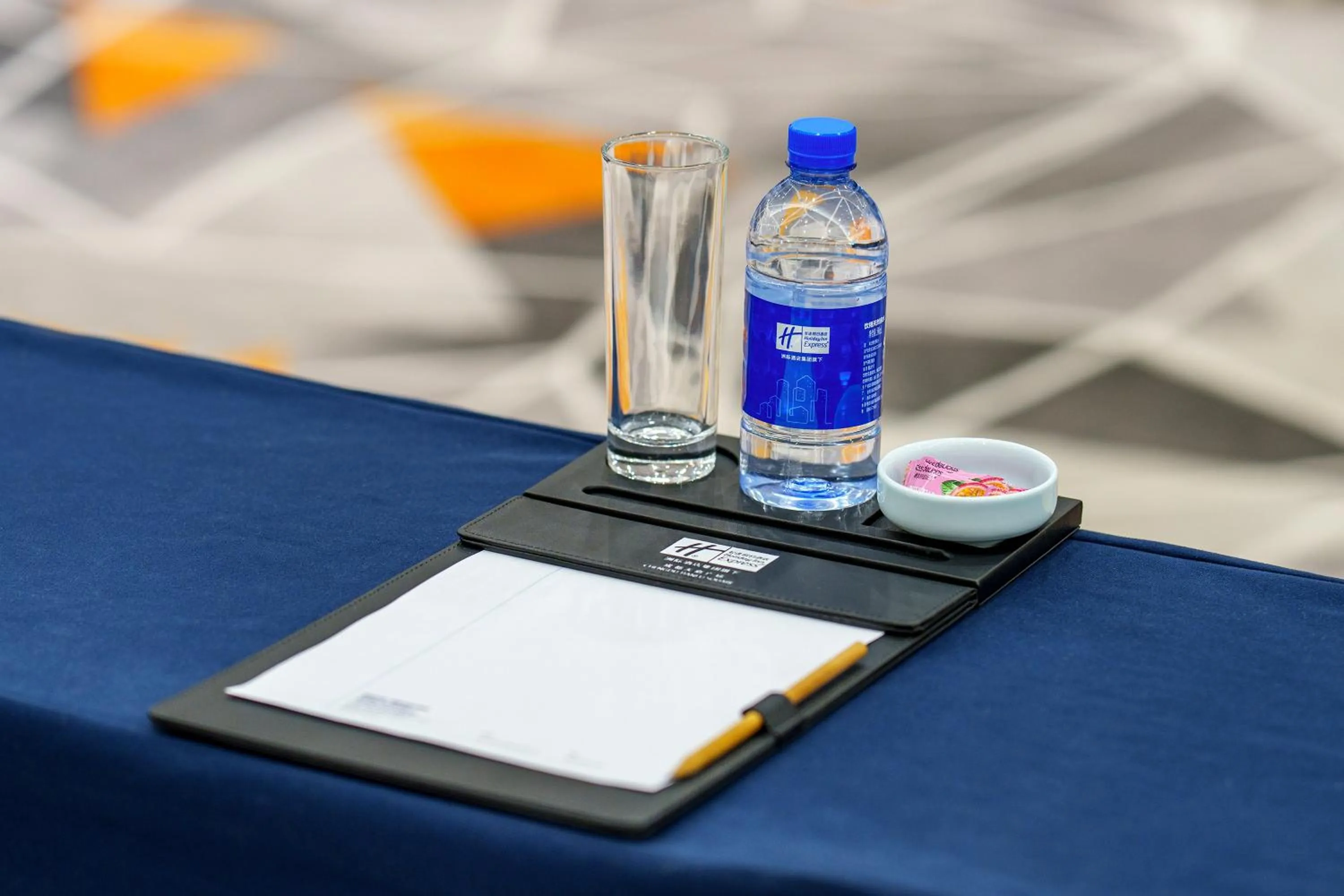 Meeting/conference room in Holiday Inn Express Chengdu Tianfu Square by IHG - Chunxi Road and Kuanzhai Alley