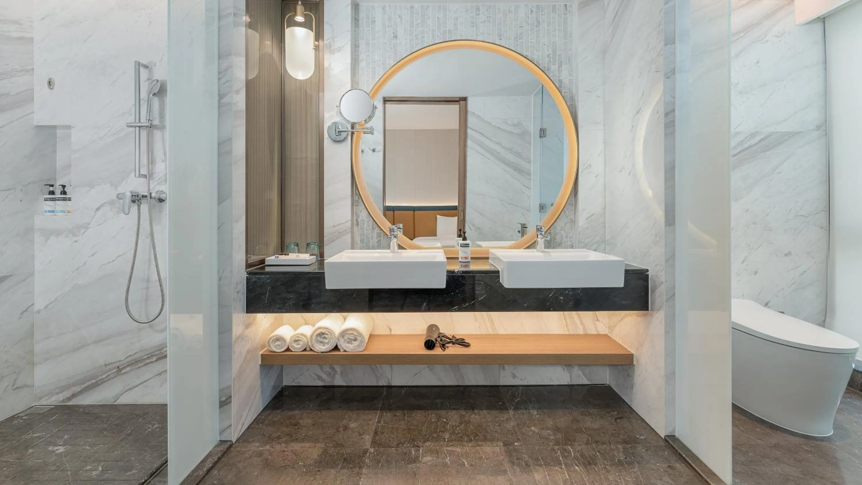 Photo of the whole room in Holiday Inn Express Shunde Daliang by IHG