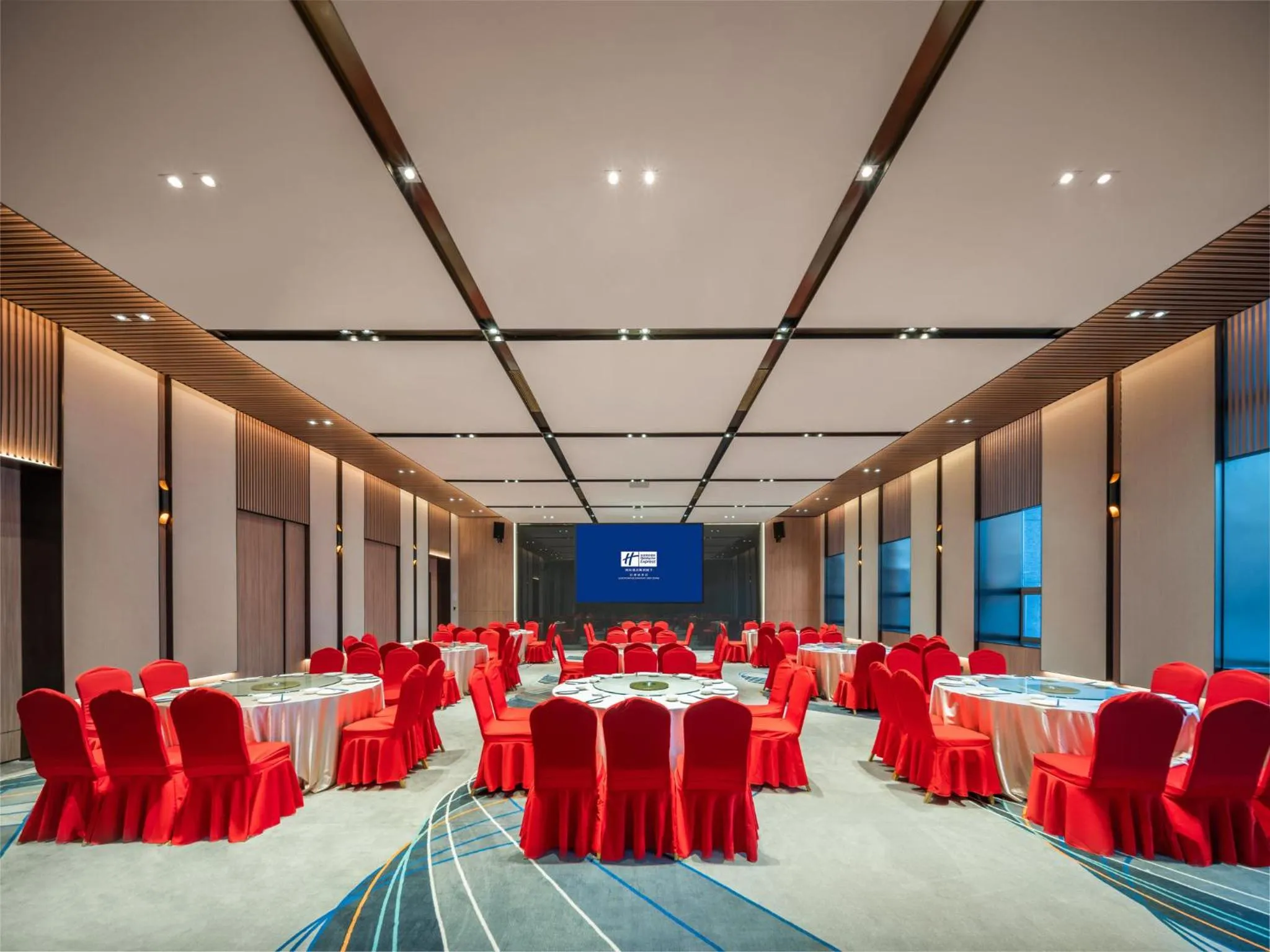 Banquet/Function facilities in Holiday Inn Express Liaoyuan Economic Dev Zone by IHG