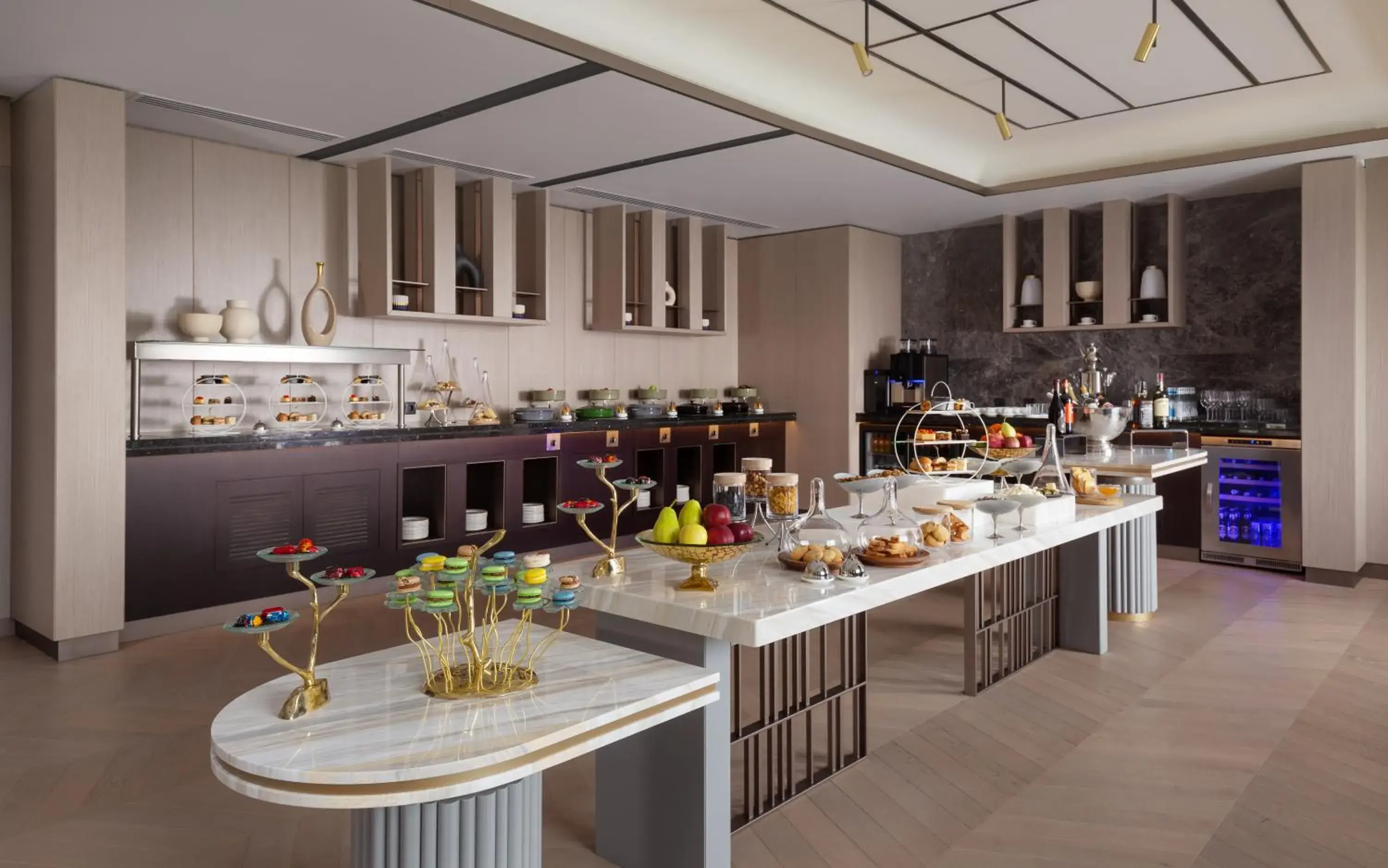 Lounge or bar in InterContinental Tashkent by IHG Lounge or bar in InterContinental Tashkent by IHG