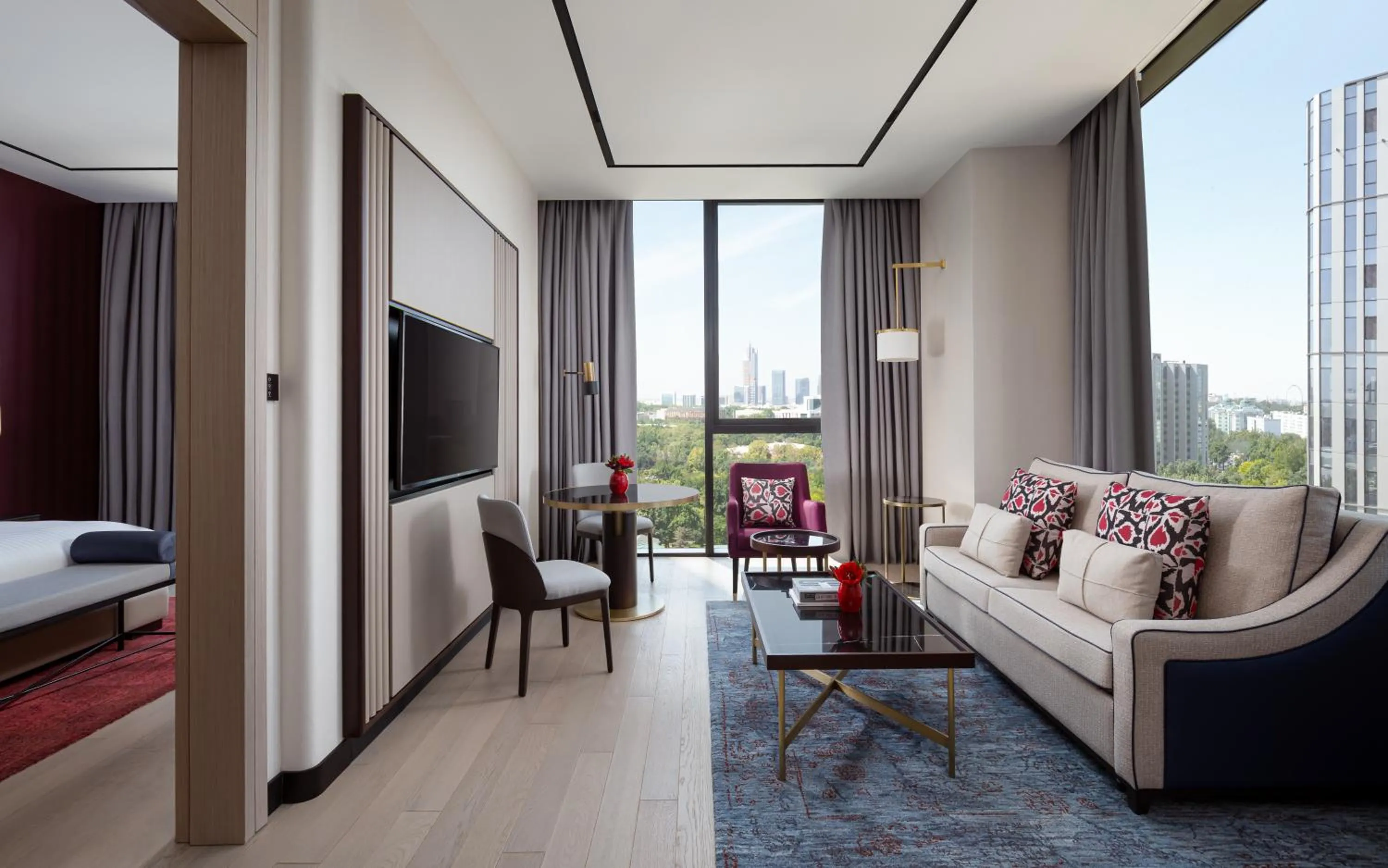 TV and multimedia in InterContinental Tashkent by IHG