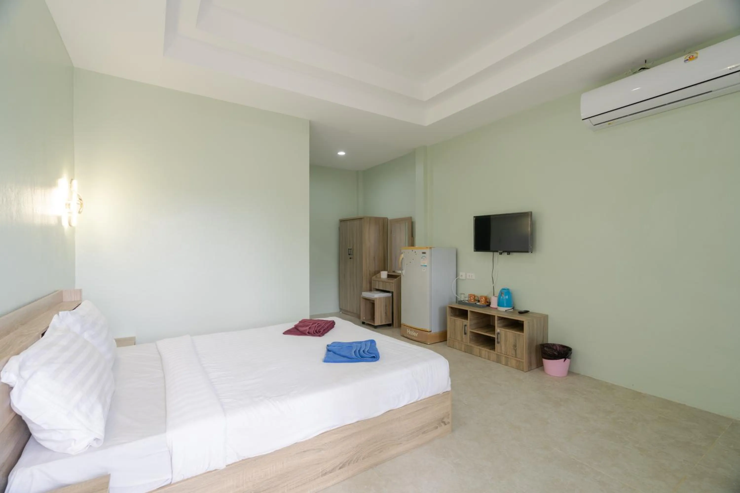 Bedroom, Bed in Kataonsea bungalows