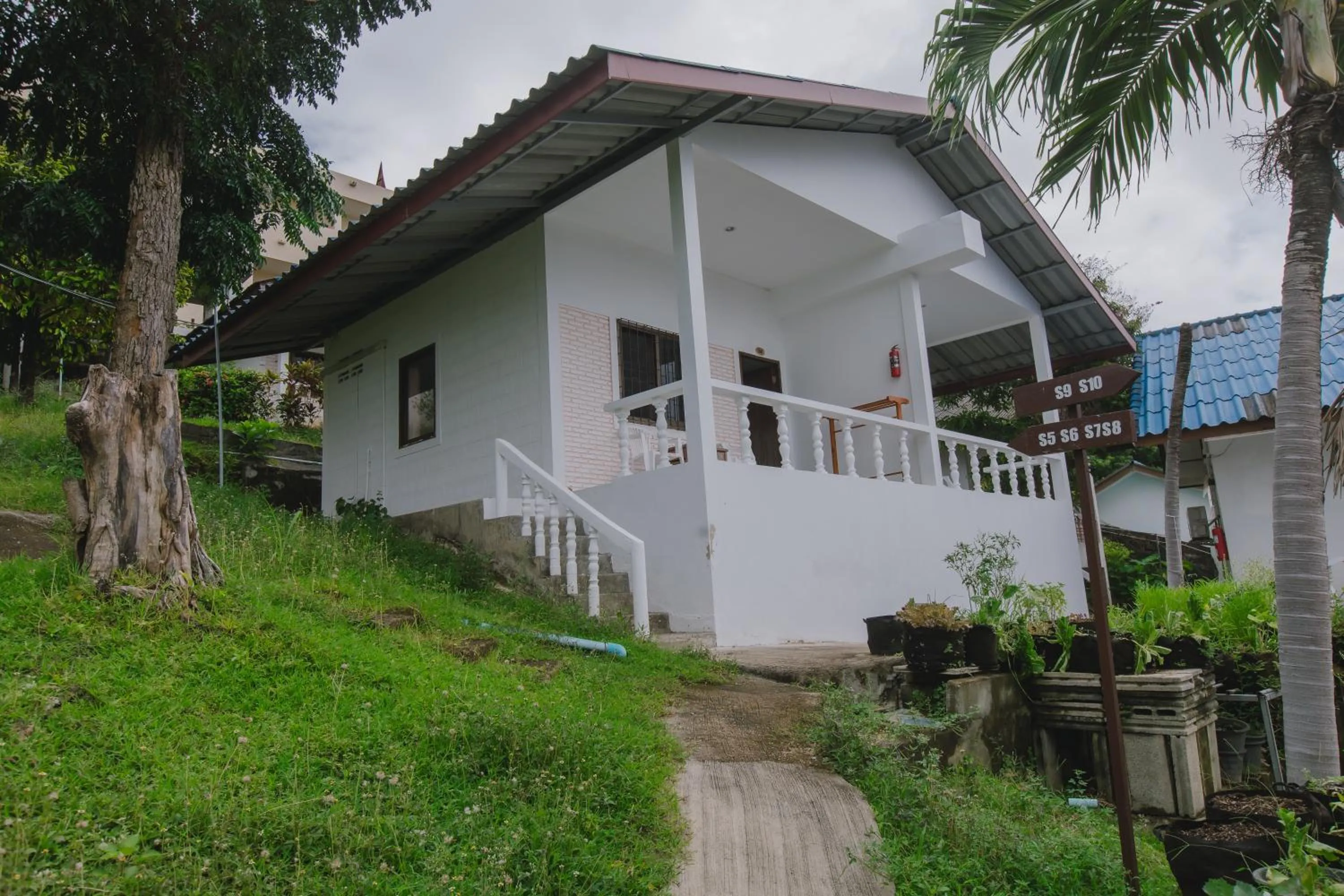 Property building in Kataonsea bungalows