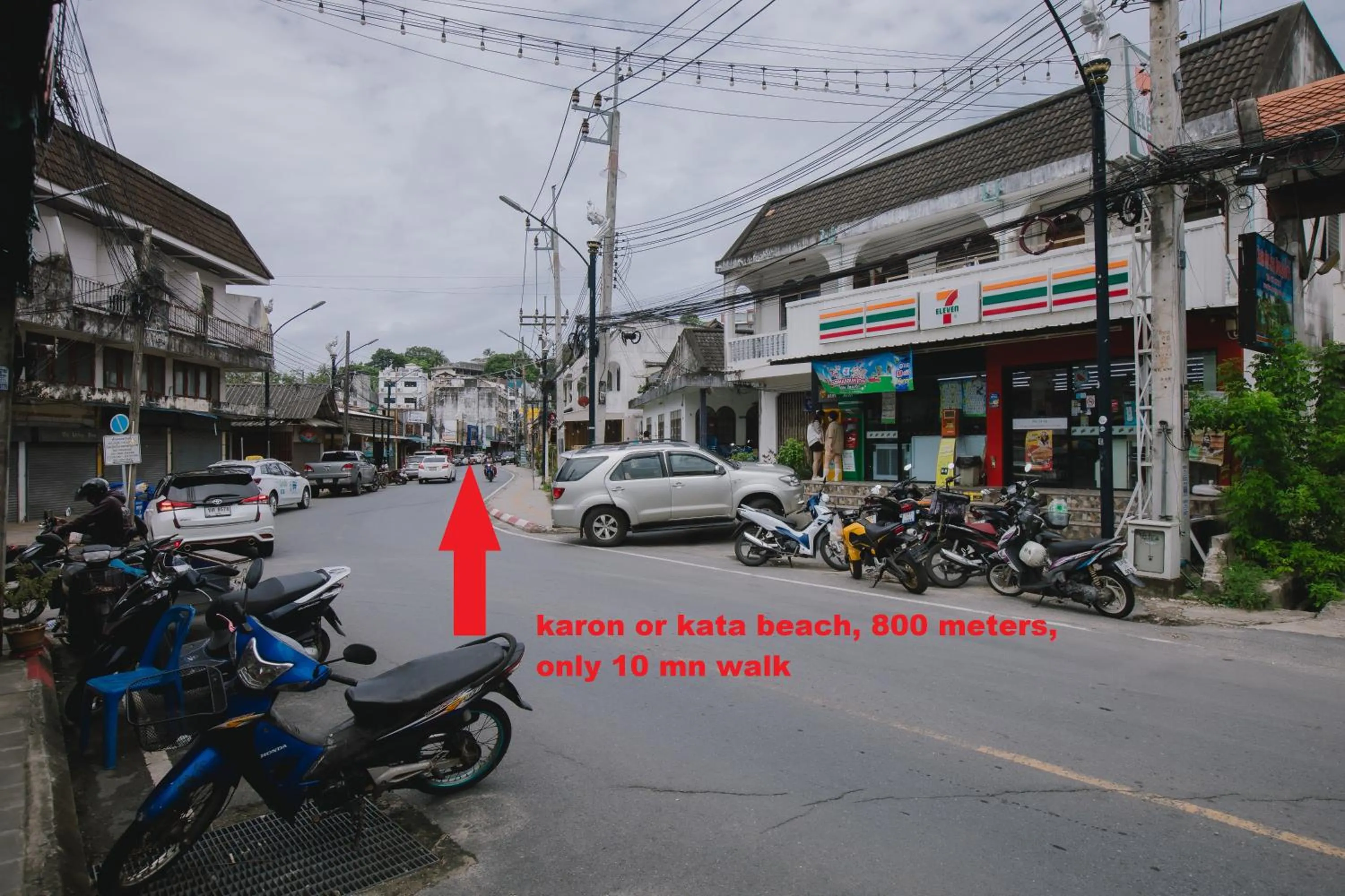 Street view in Kataonsea bungalows