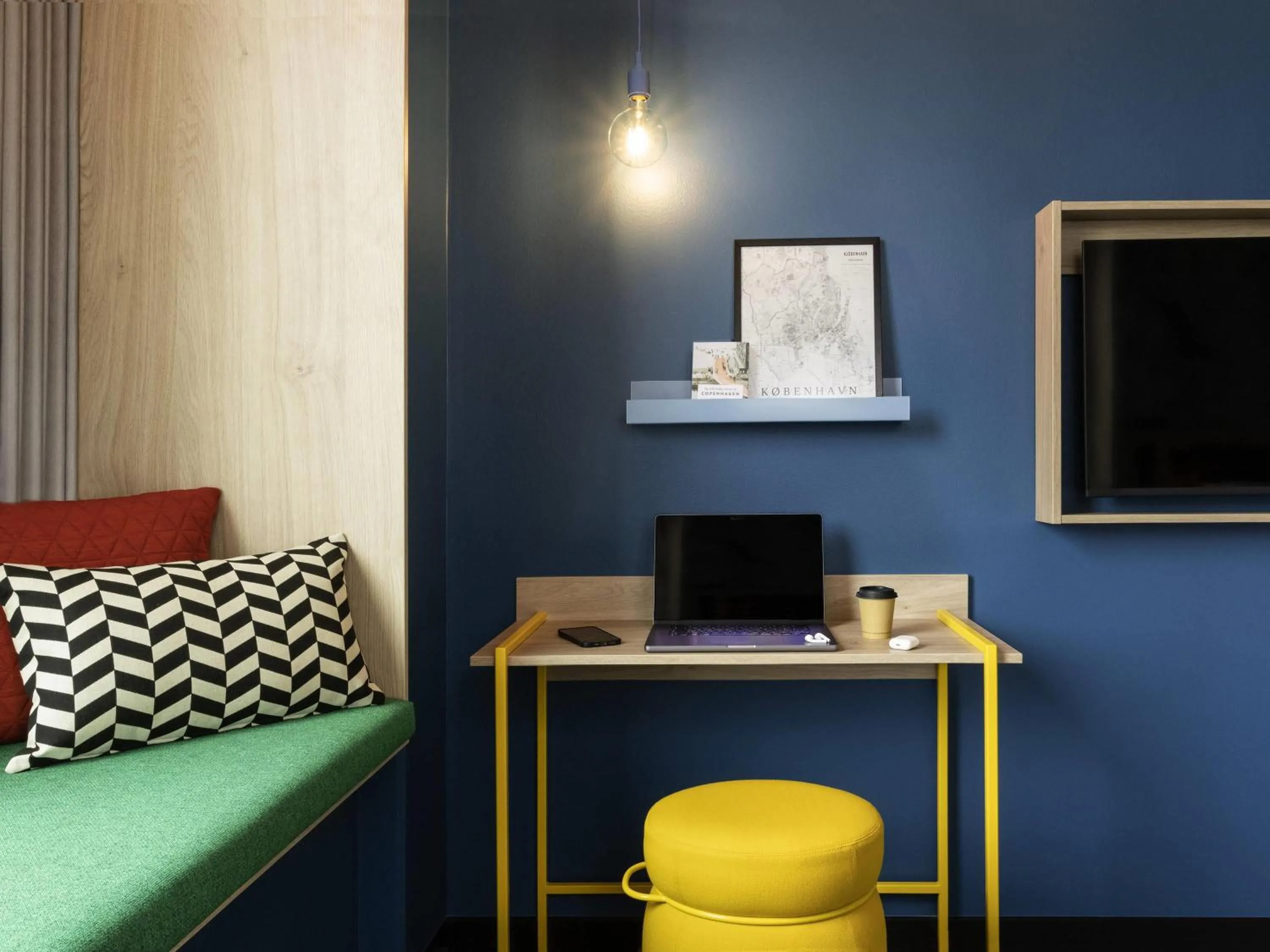 Bedroom, Bed in ibis Styles Copenhagen Orestad