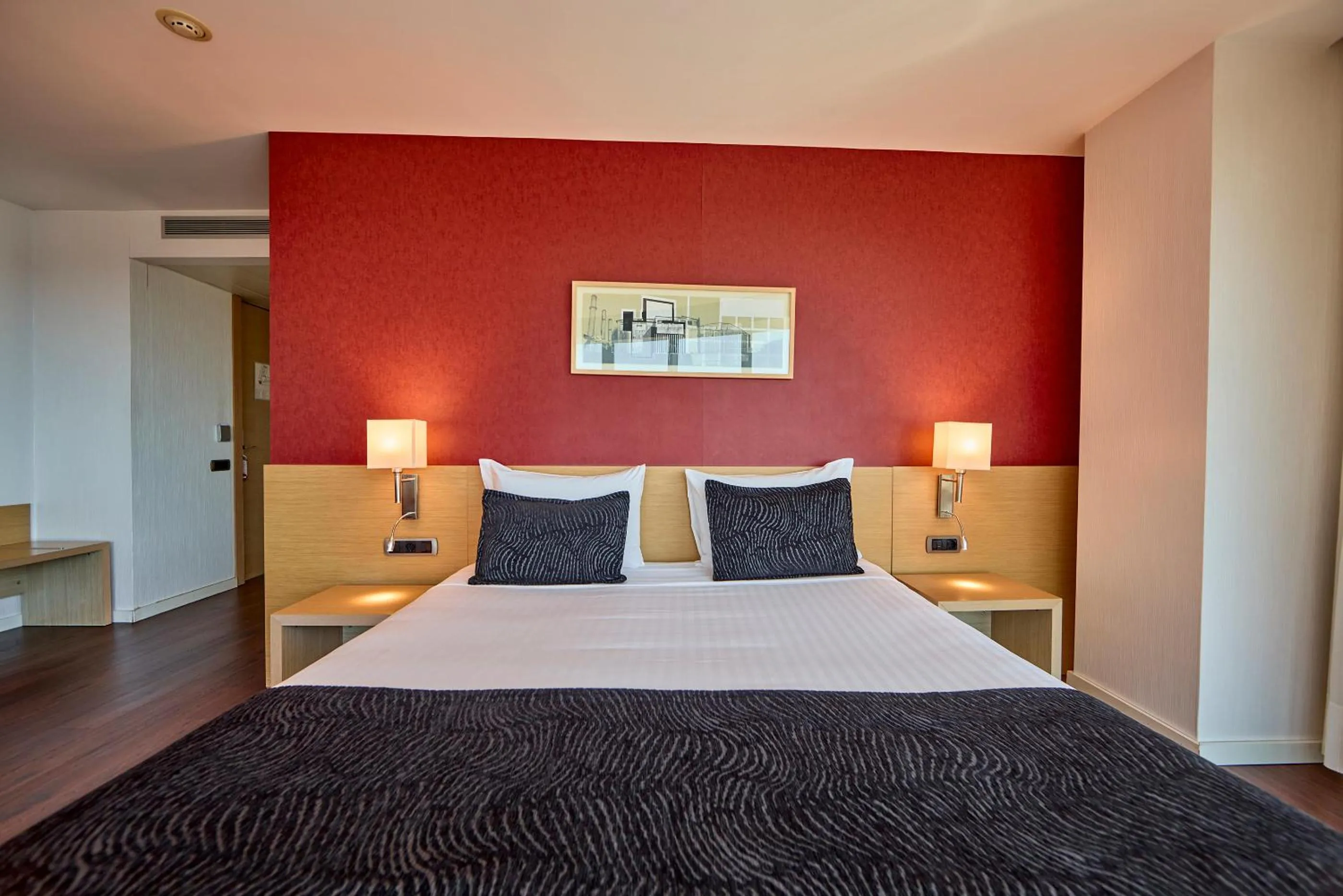 Bed in Civis Luz Castellón 4*S