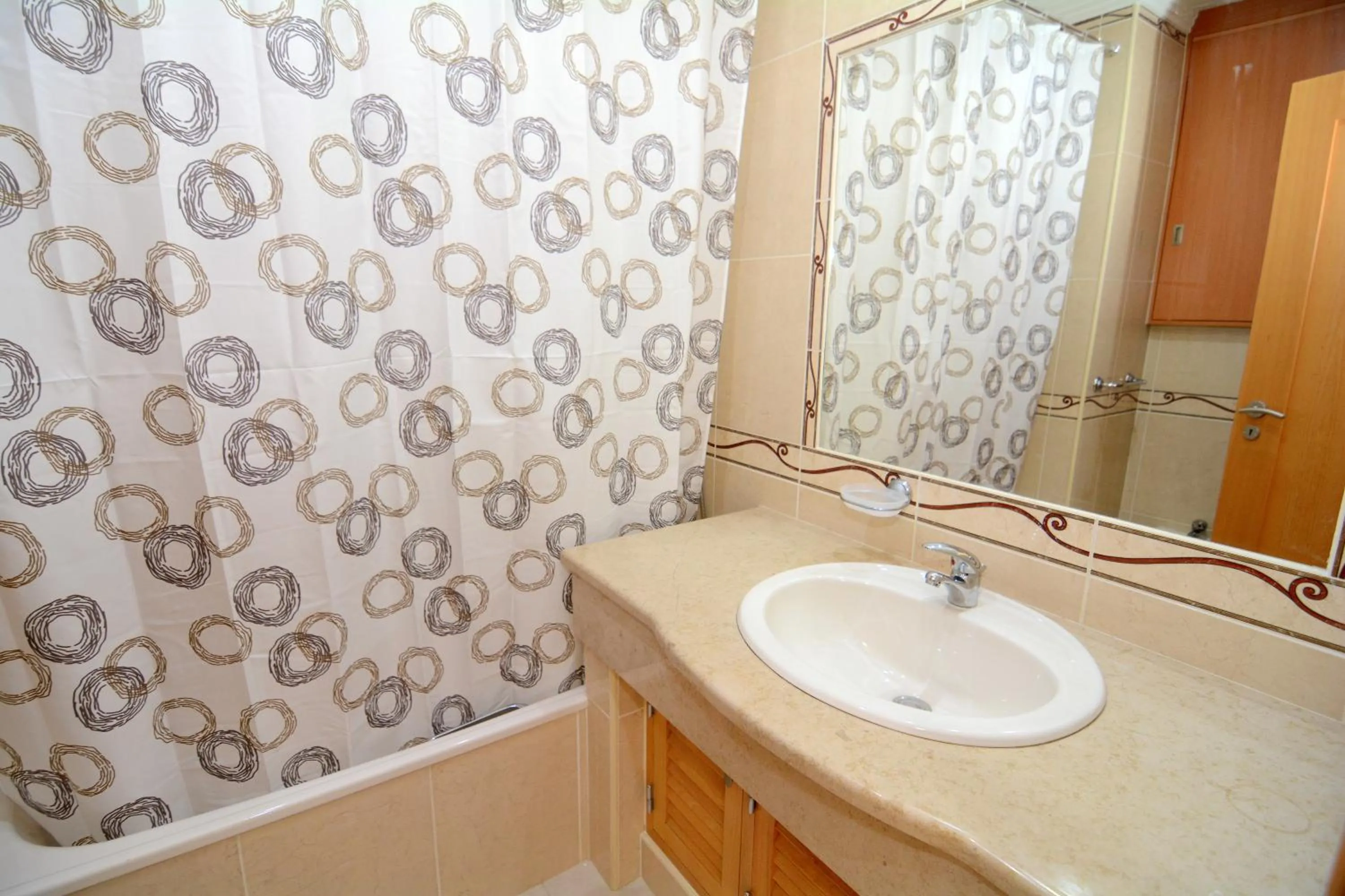 Bathroom in Apartamentos Primavera - Praia da Rocha