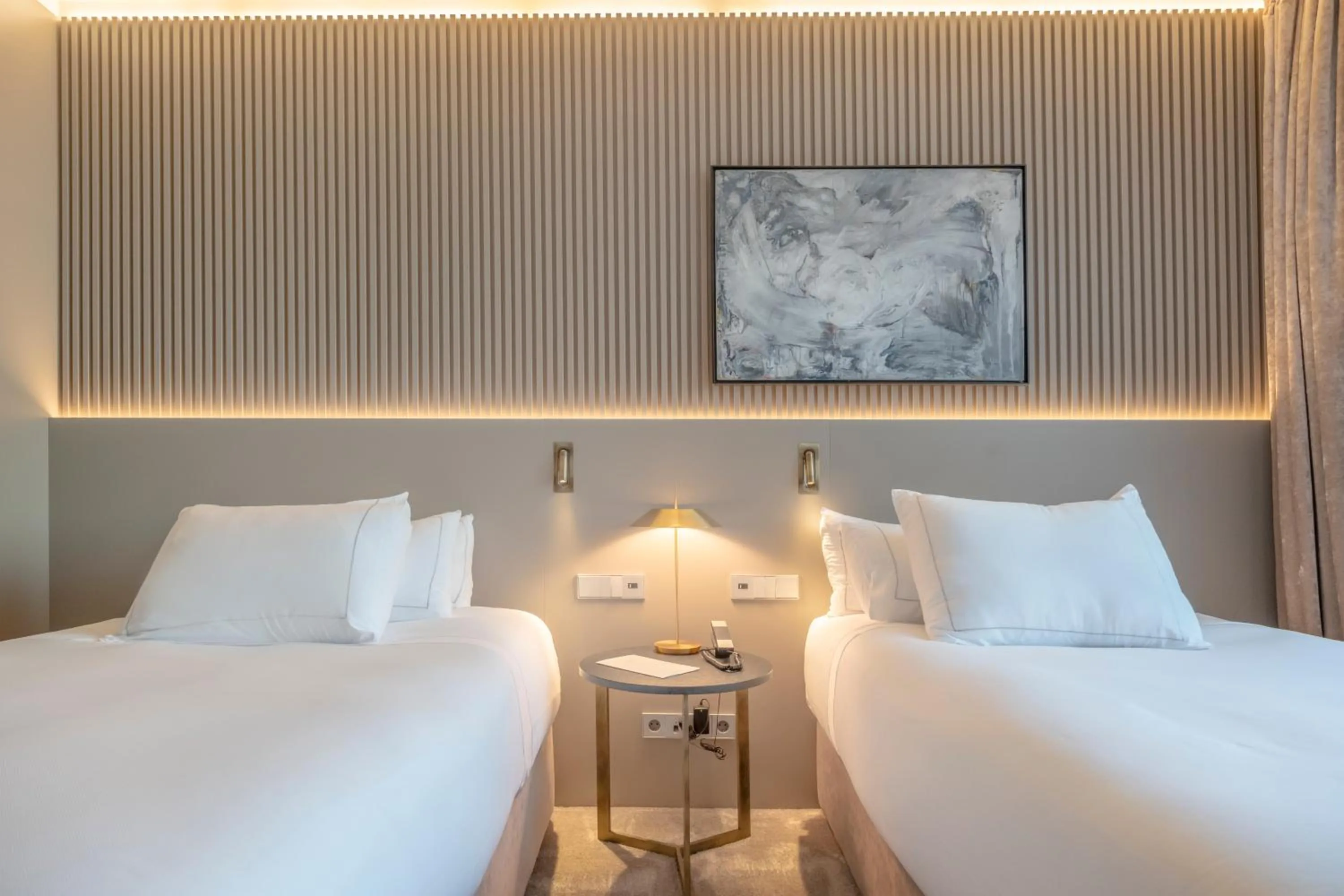 Bedroom, Bed in Carlemany Girona