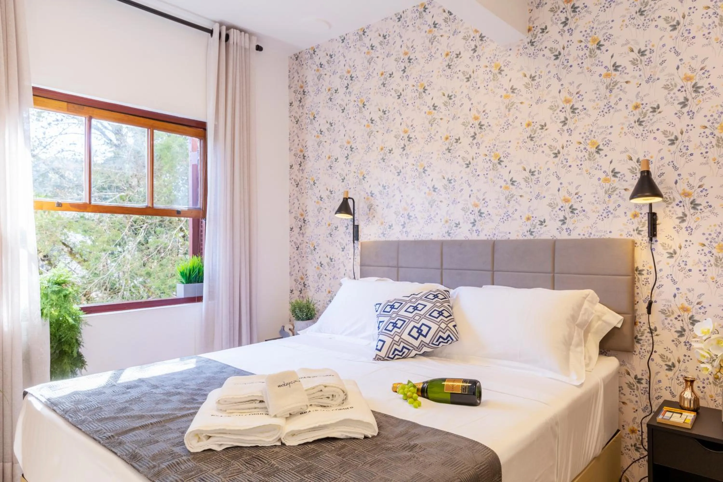 Bed in 3 Quartos no Capivari com Lareira