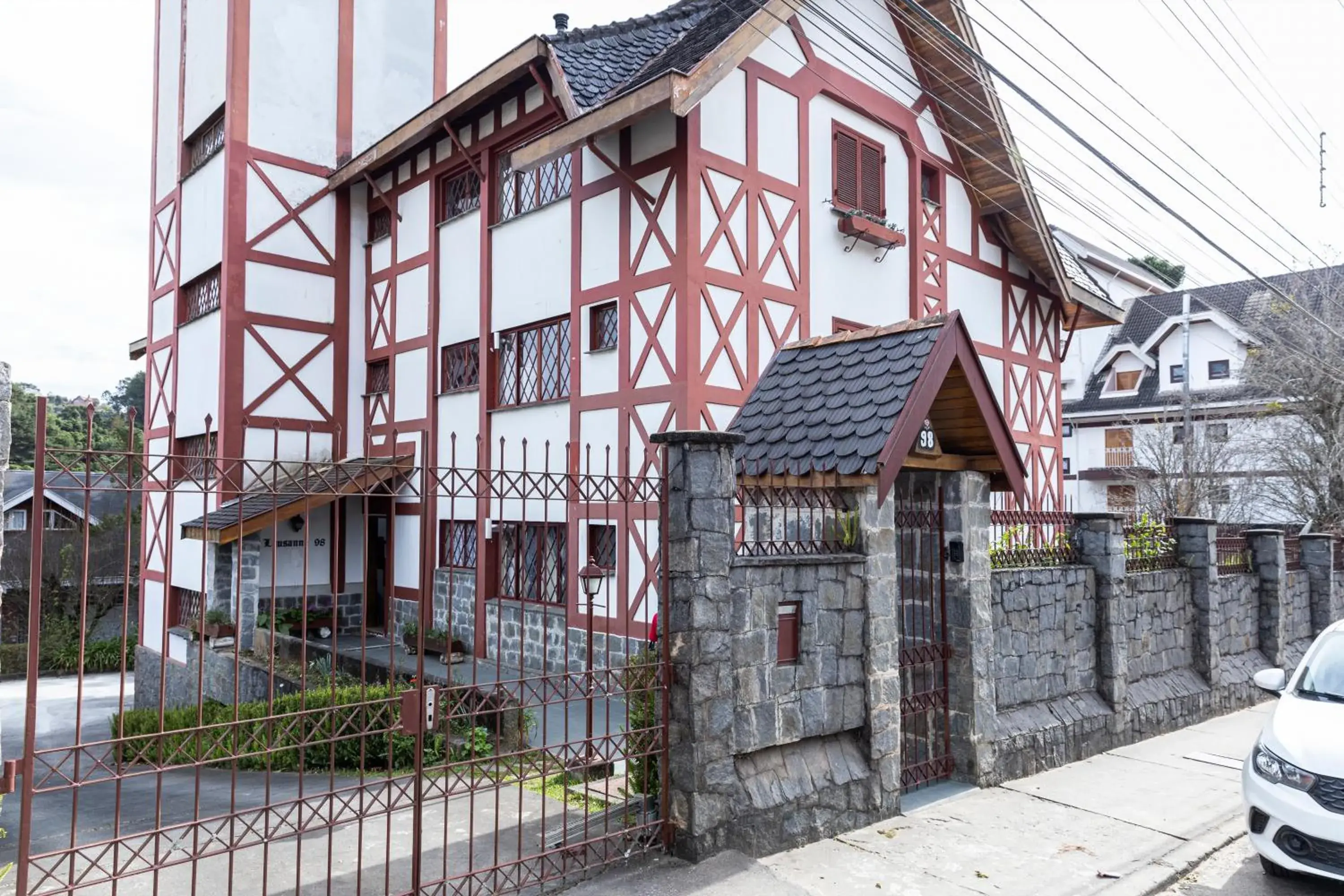 Property building in 3 Quartos no Capivari com Lareira Property building in 3 Quartos no Capivari com Lareira