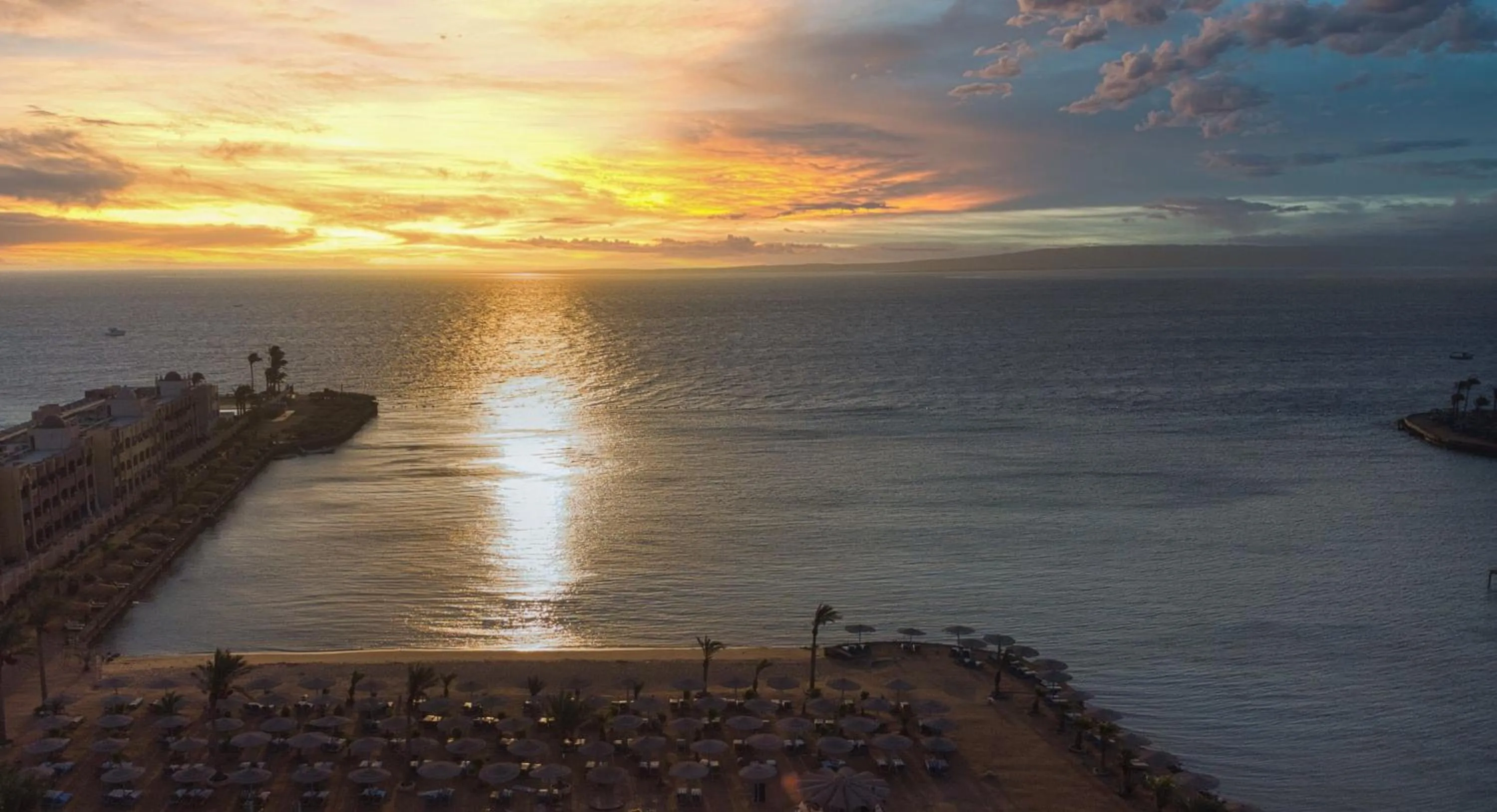 Beach in Eagles Downtown Zahabia Resort & Aqua Park