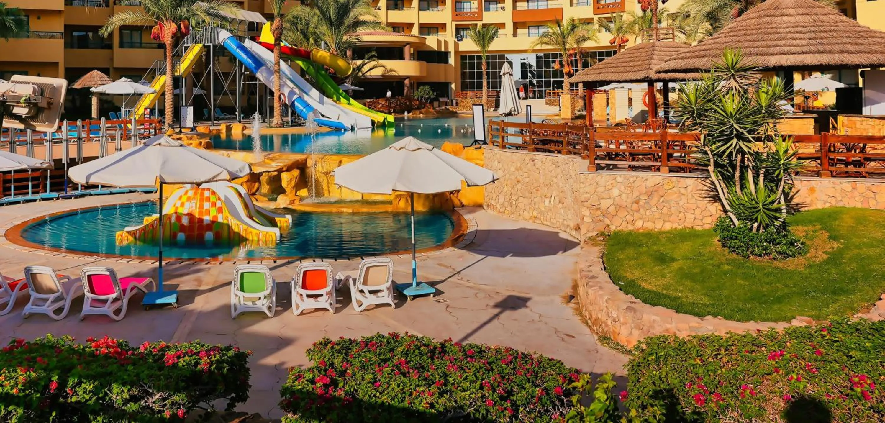 Swimming pool in Eagles Downtown Zahabia Resort & Aqua Park