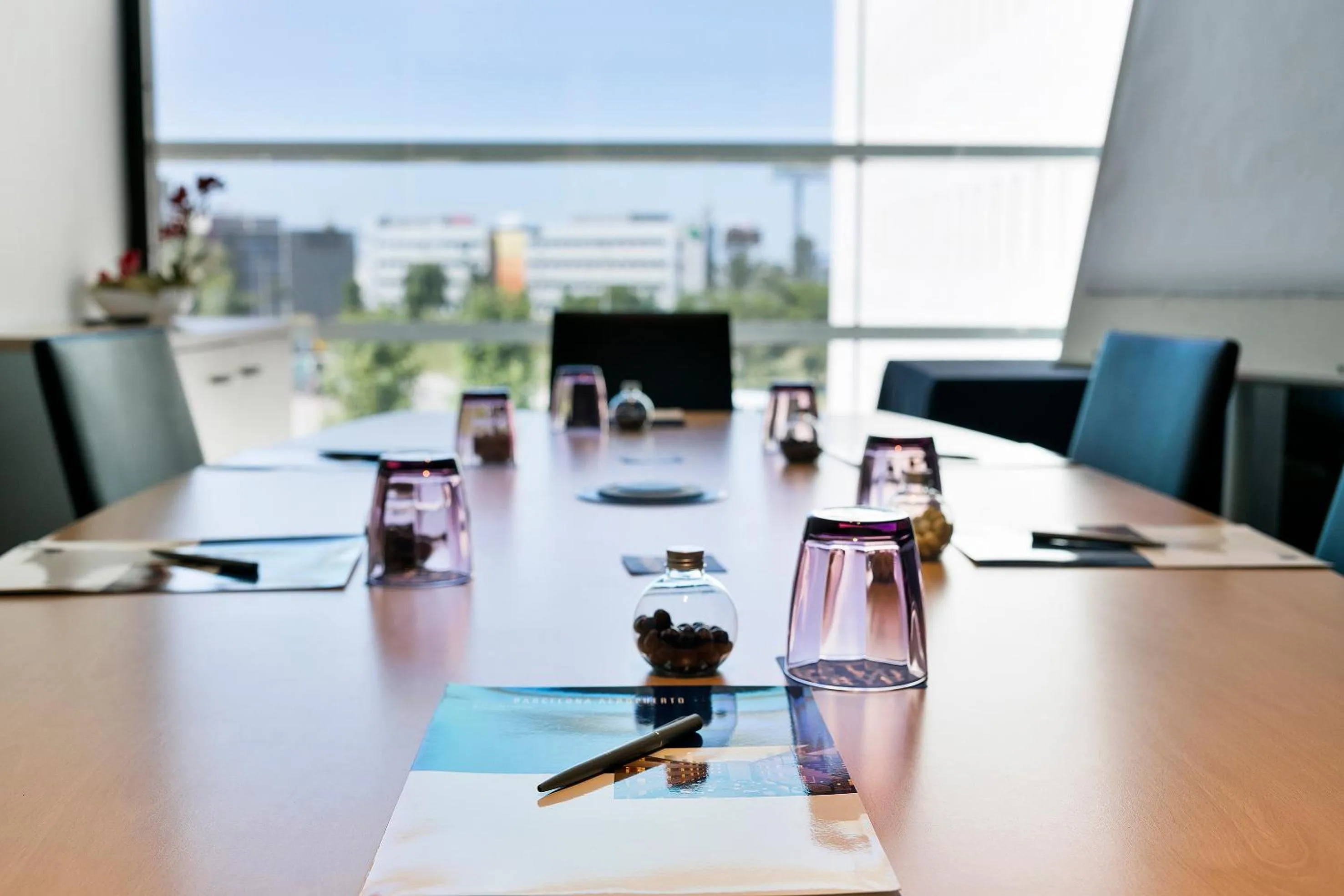 Meeting/conference room in INNSiDE by Meliá Barcelona Aeropuerto