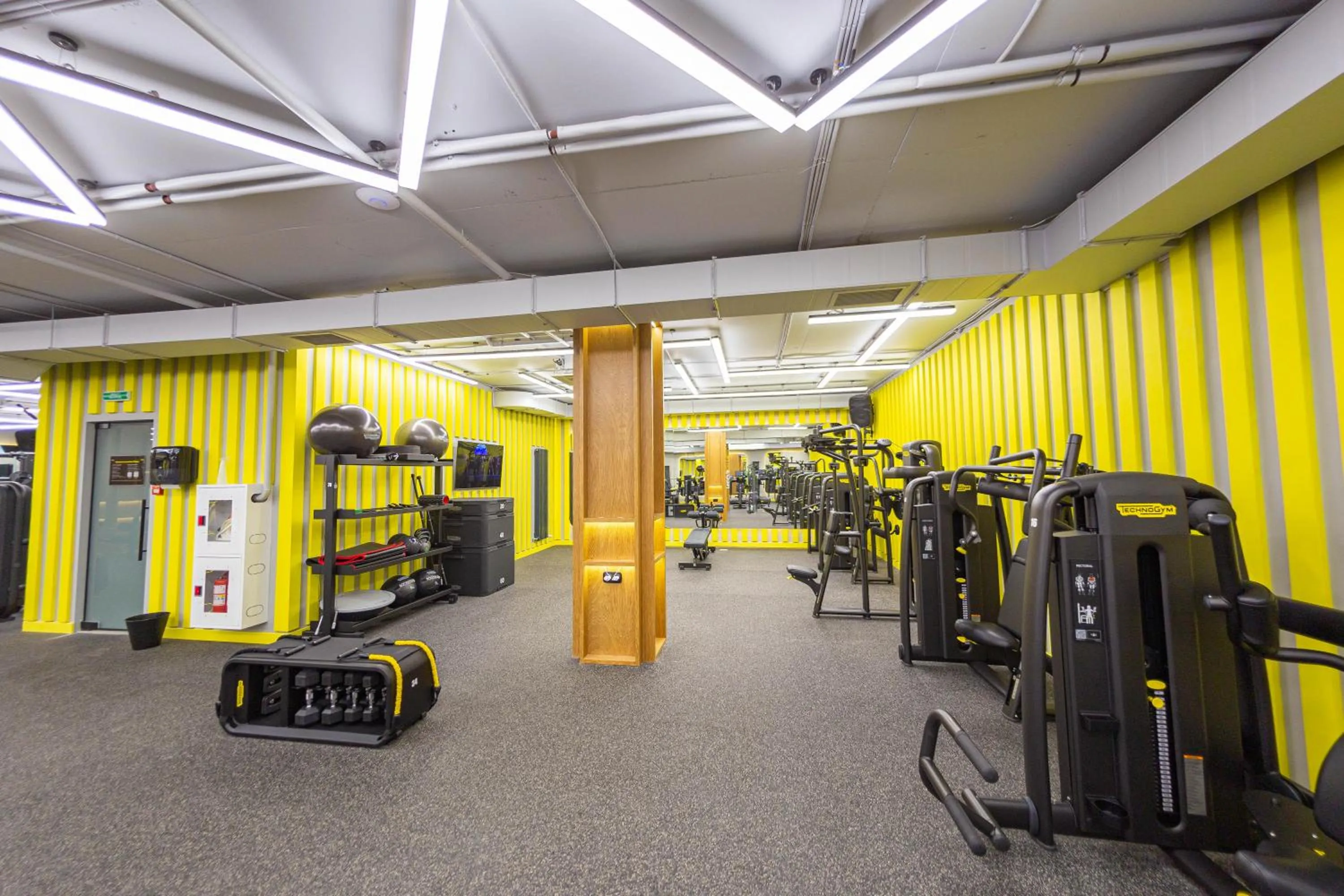 Fitness centre/facilities in NEOS HOTEL