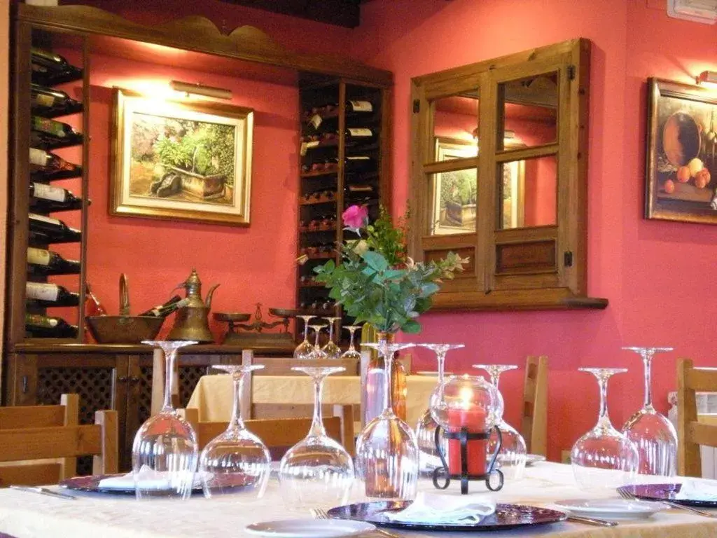 Restaurant/places to eat in Hotel Alcadima Restaurant/places to eat in Hotel Alcadima