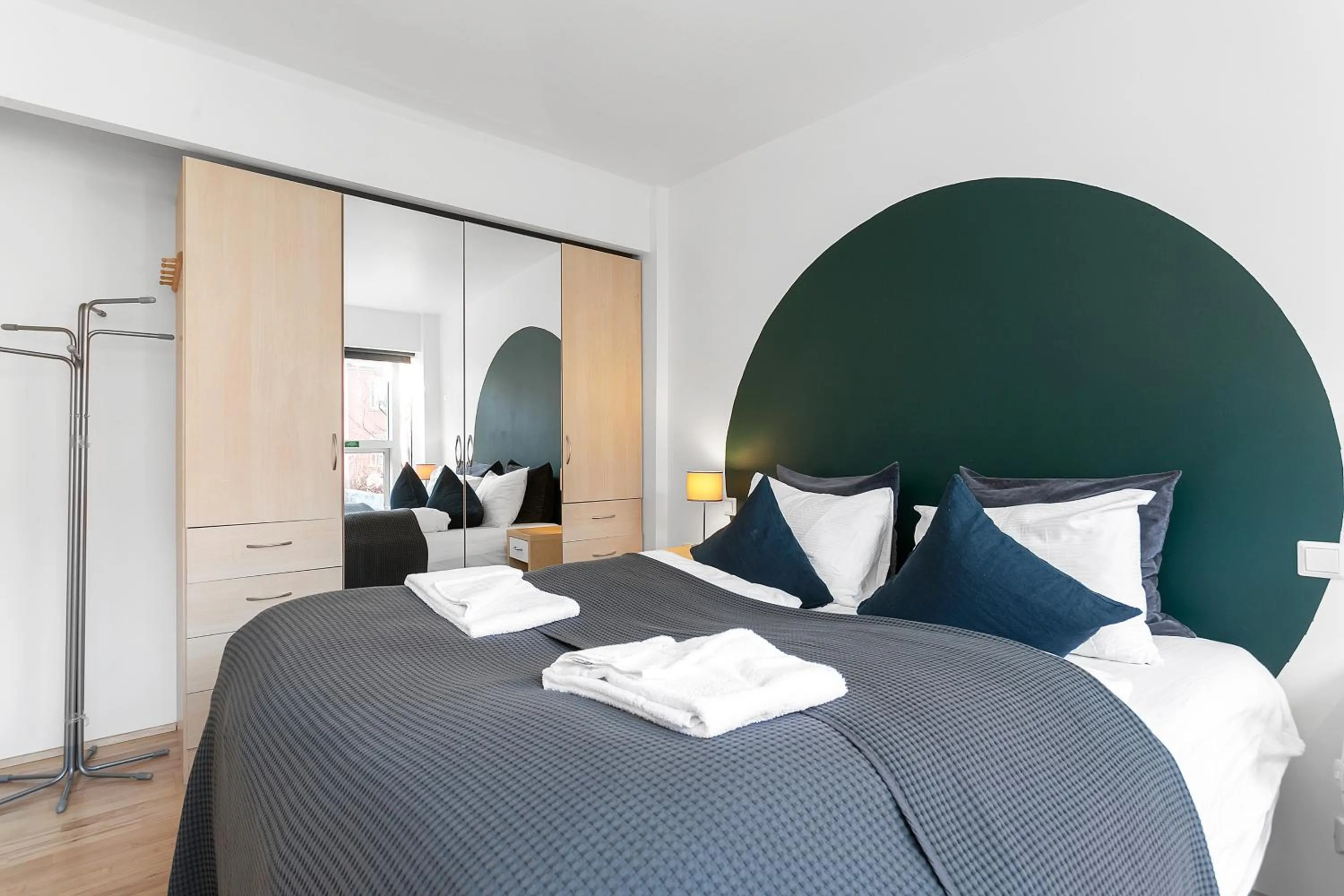 Bed in Baron Downtown Apartments by Heimaleiga