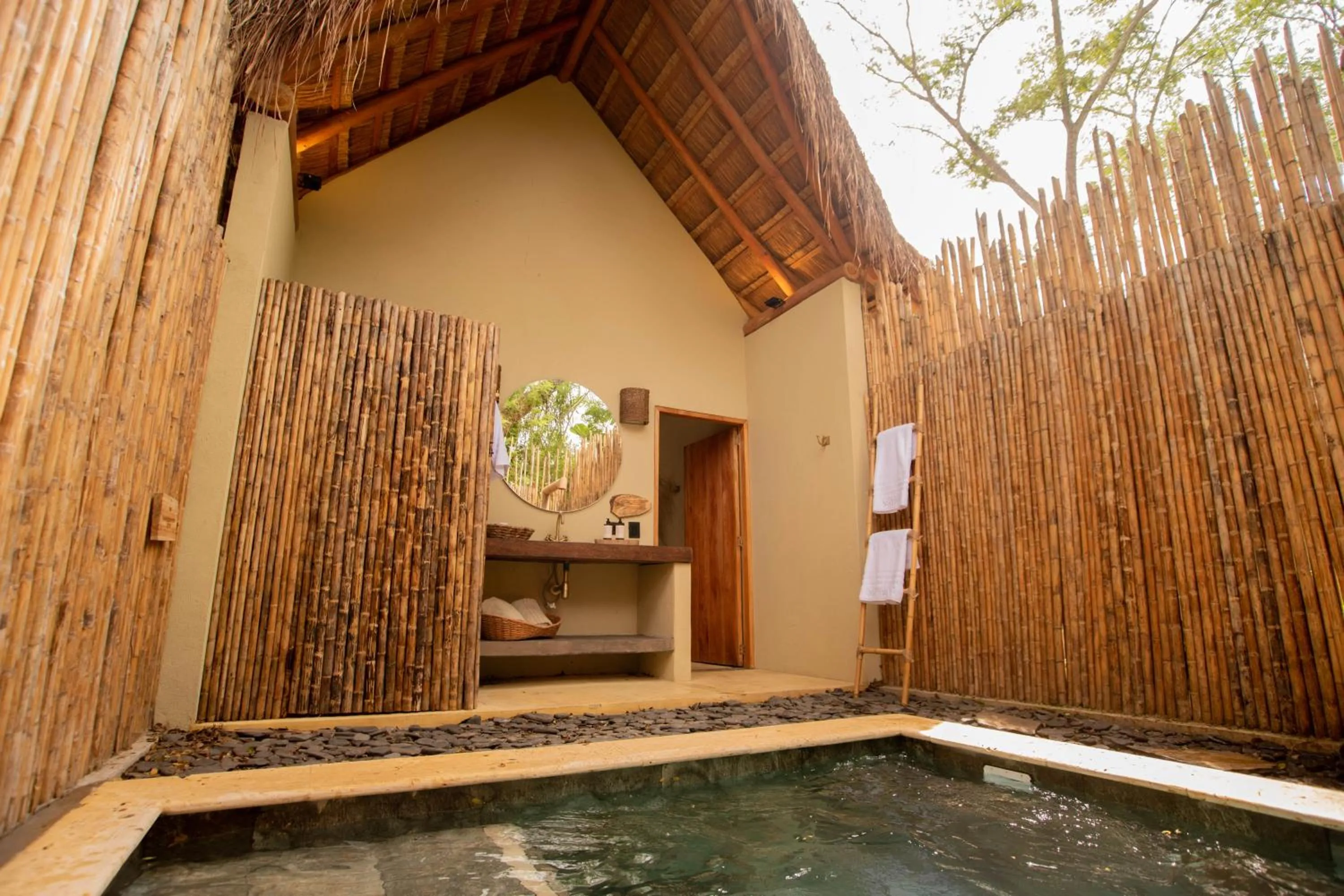 Swimming pool in Nativa Refugio Escondido