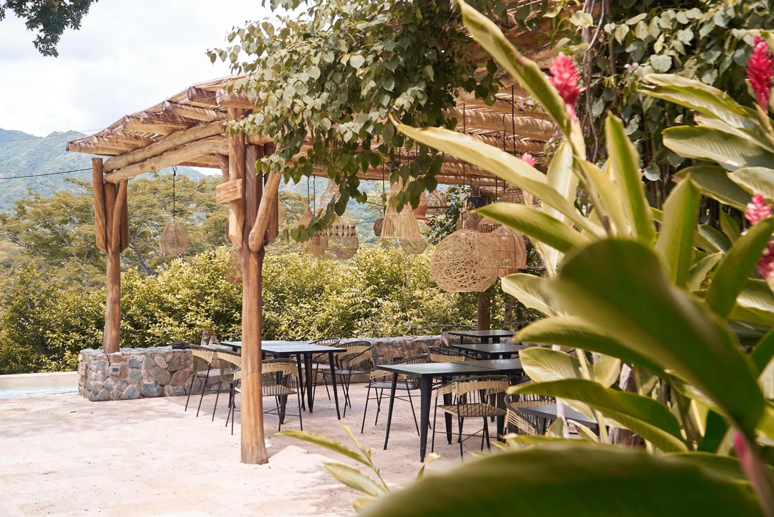 Nativa Refugio Escondido