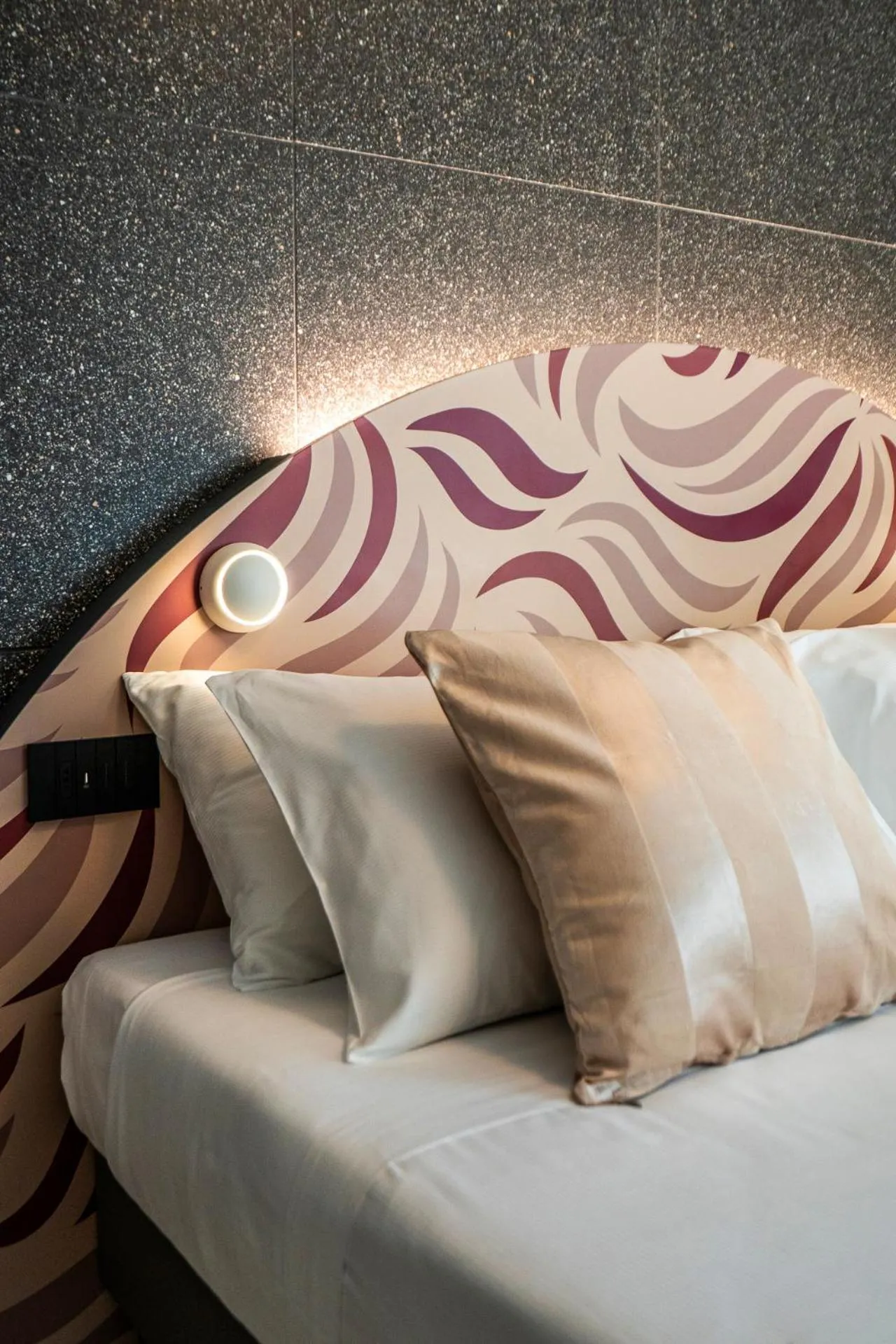 Bed in Hub Hotel