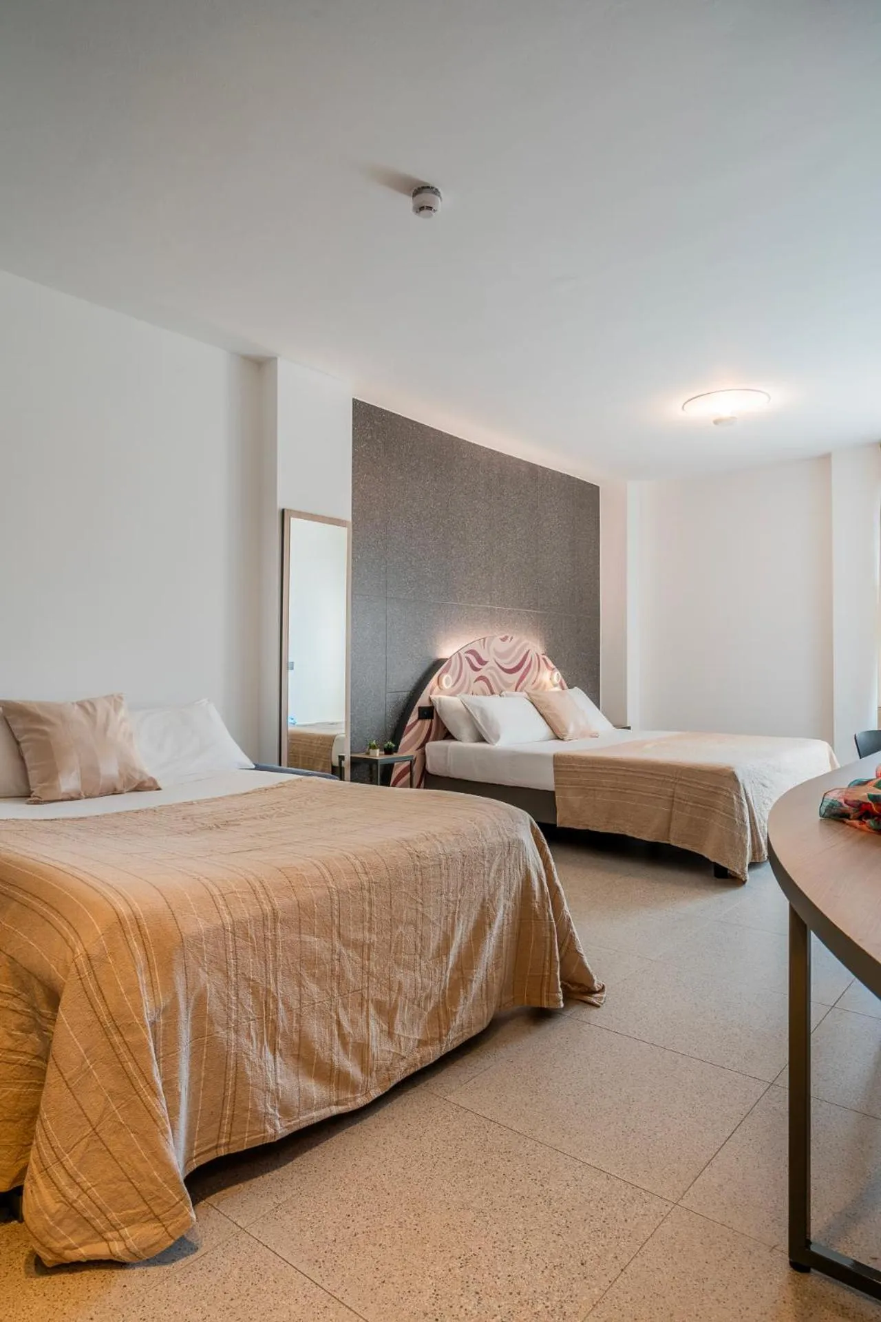 Bedroom, Bed in Hub Hotel