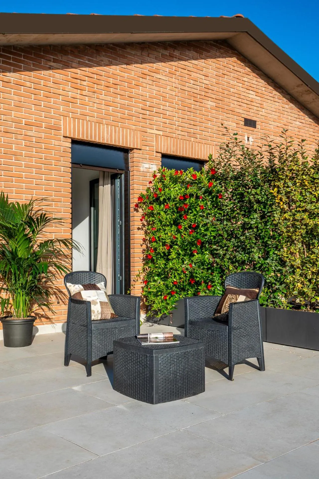 Balcony/Terrace in Hub Hotel