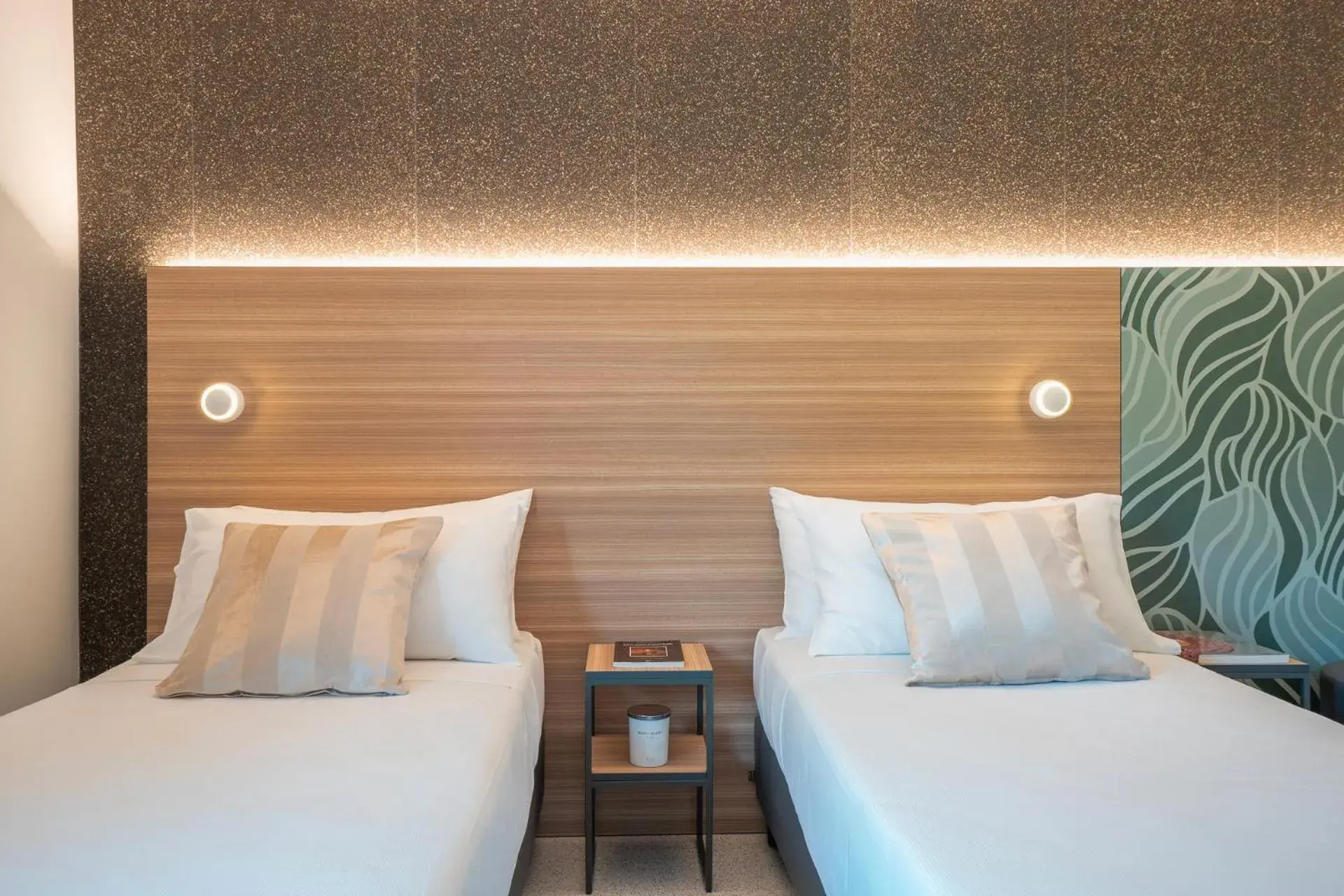 Bedroom, Bed in Hub Hotel Bedroom, Bed in Hub Hotel