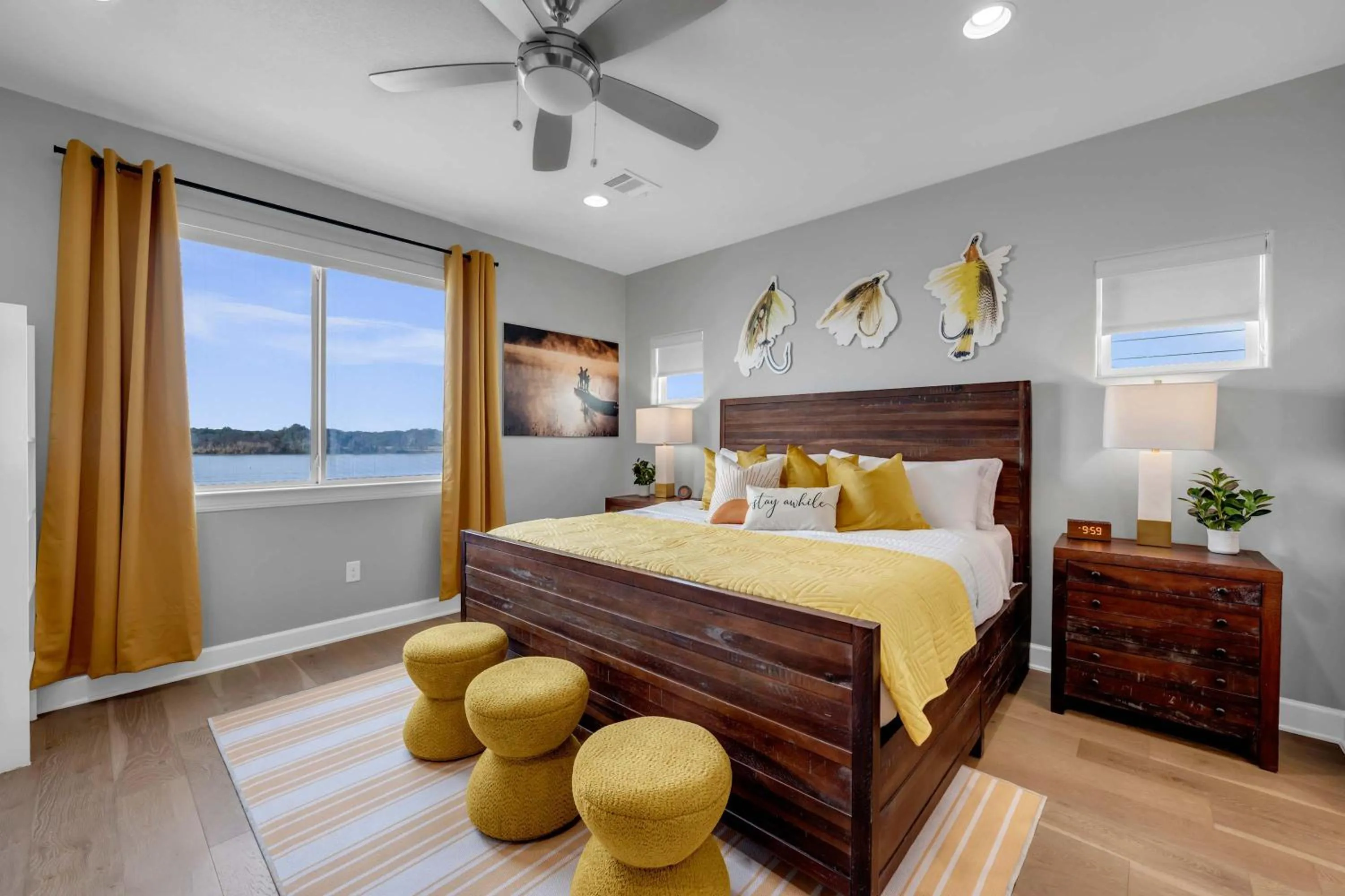 Bed in Luxury Waterfront Home with Swimming Pool Hot Tub and 2 Boat Slips