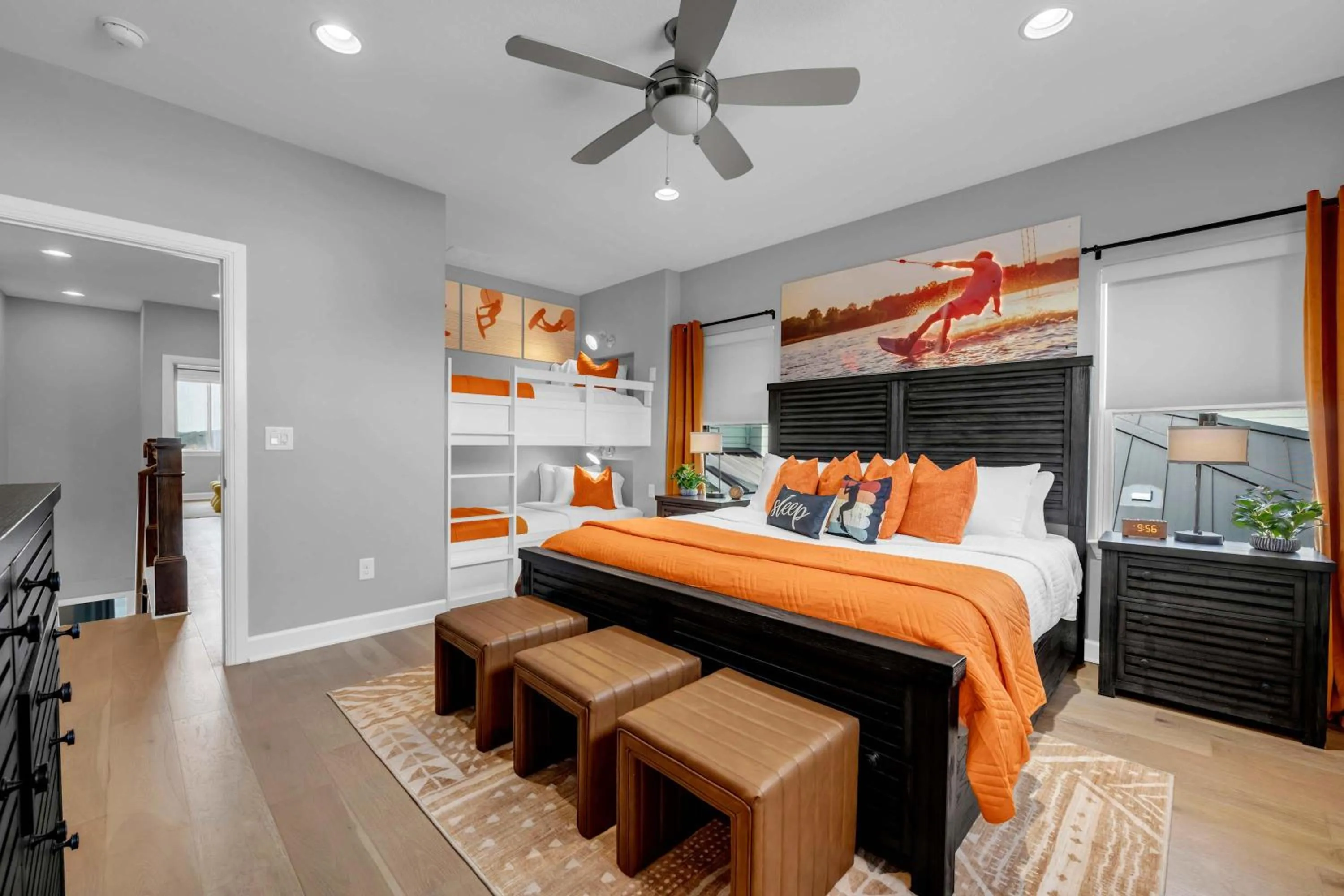 Bed in Luxury Waterfront Home with Swimming Pool Hot Tub and 2 Boat Slips