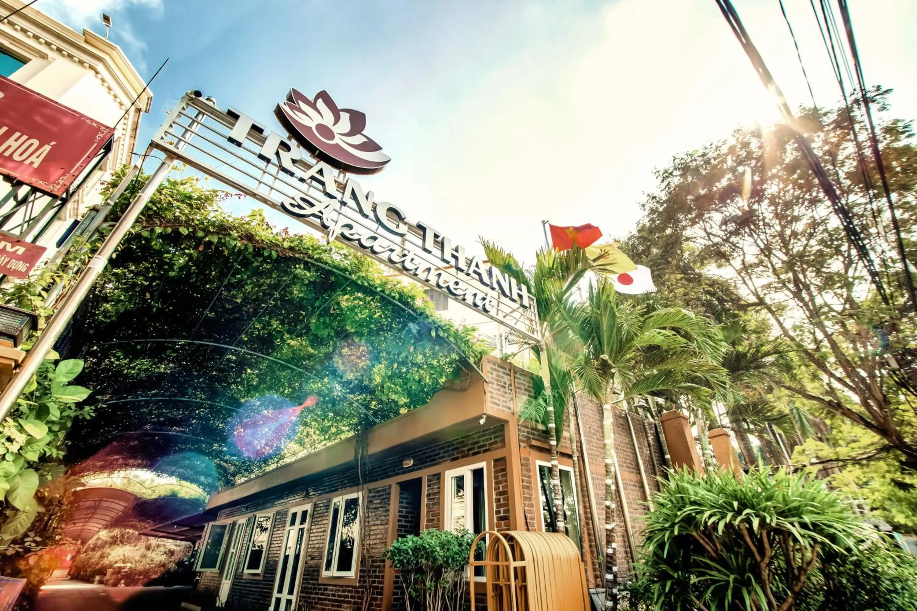 Facade/entrance in Trang Thanh Luxury Apartment