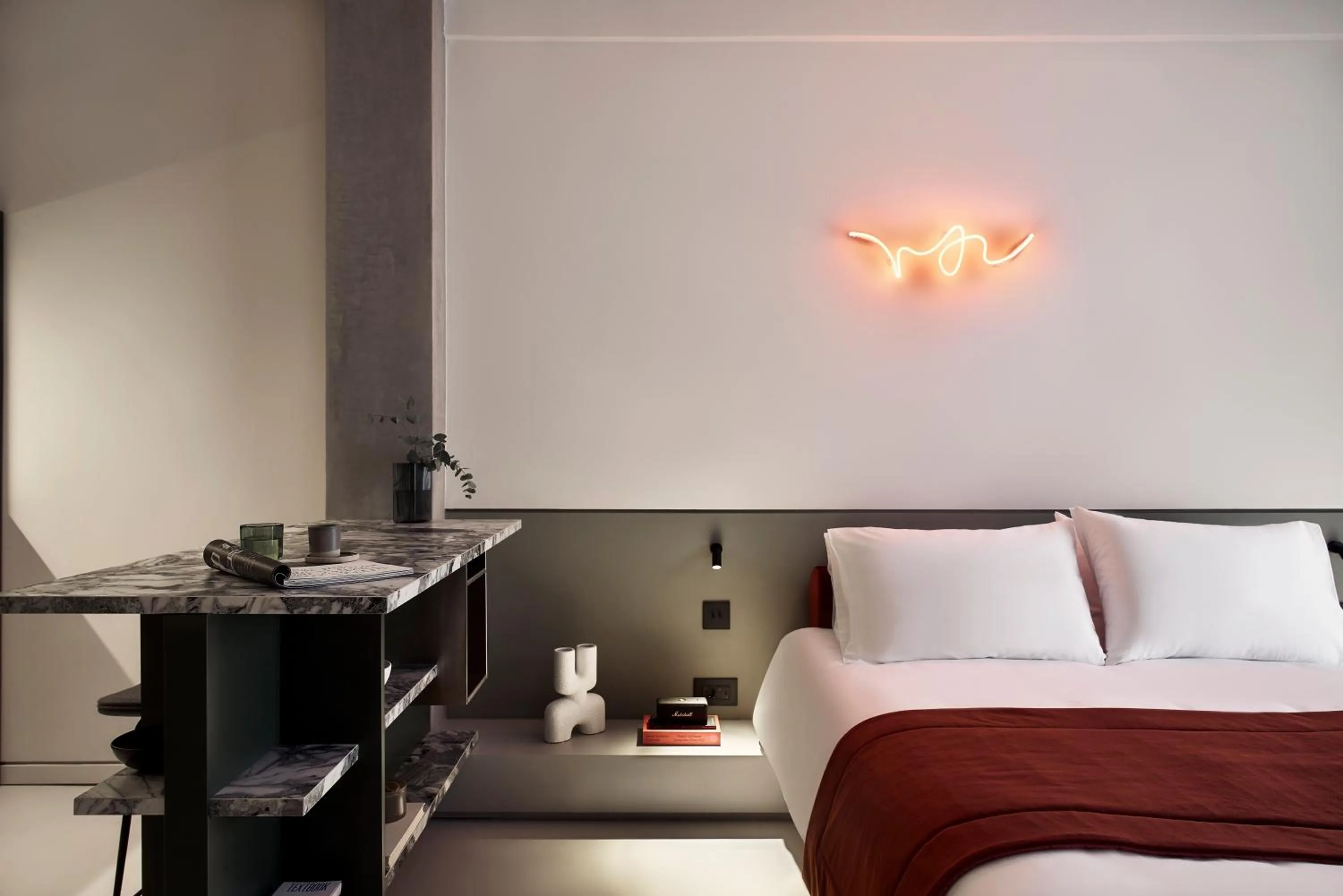 Bedroom, Bed in The Newel Metaxourgeio