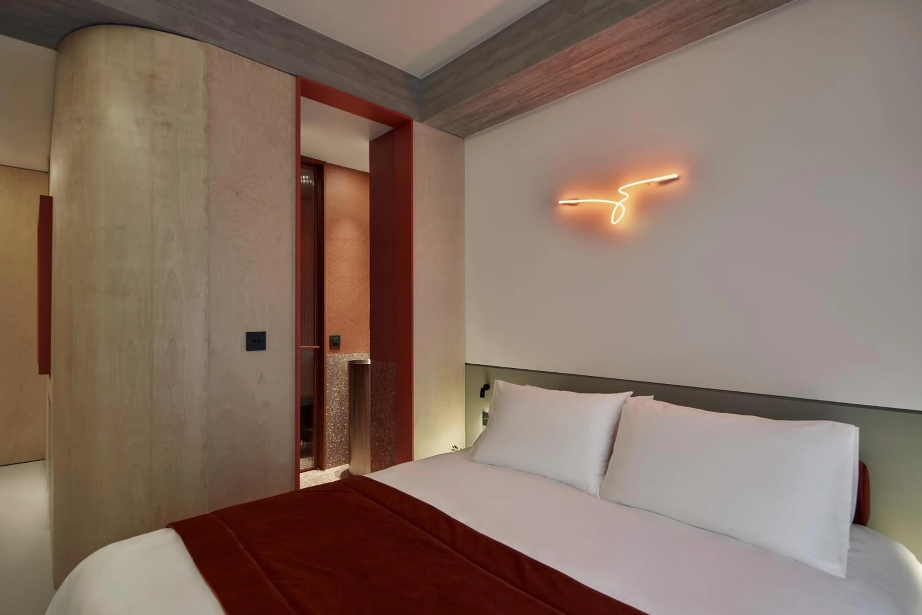 Bedroom, Bed in The Newel Metaxourgeio