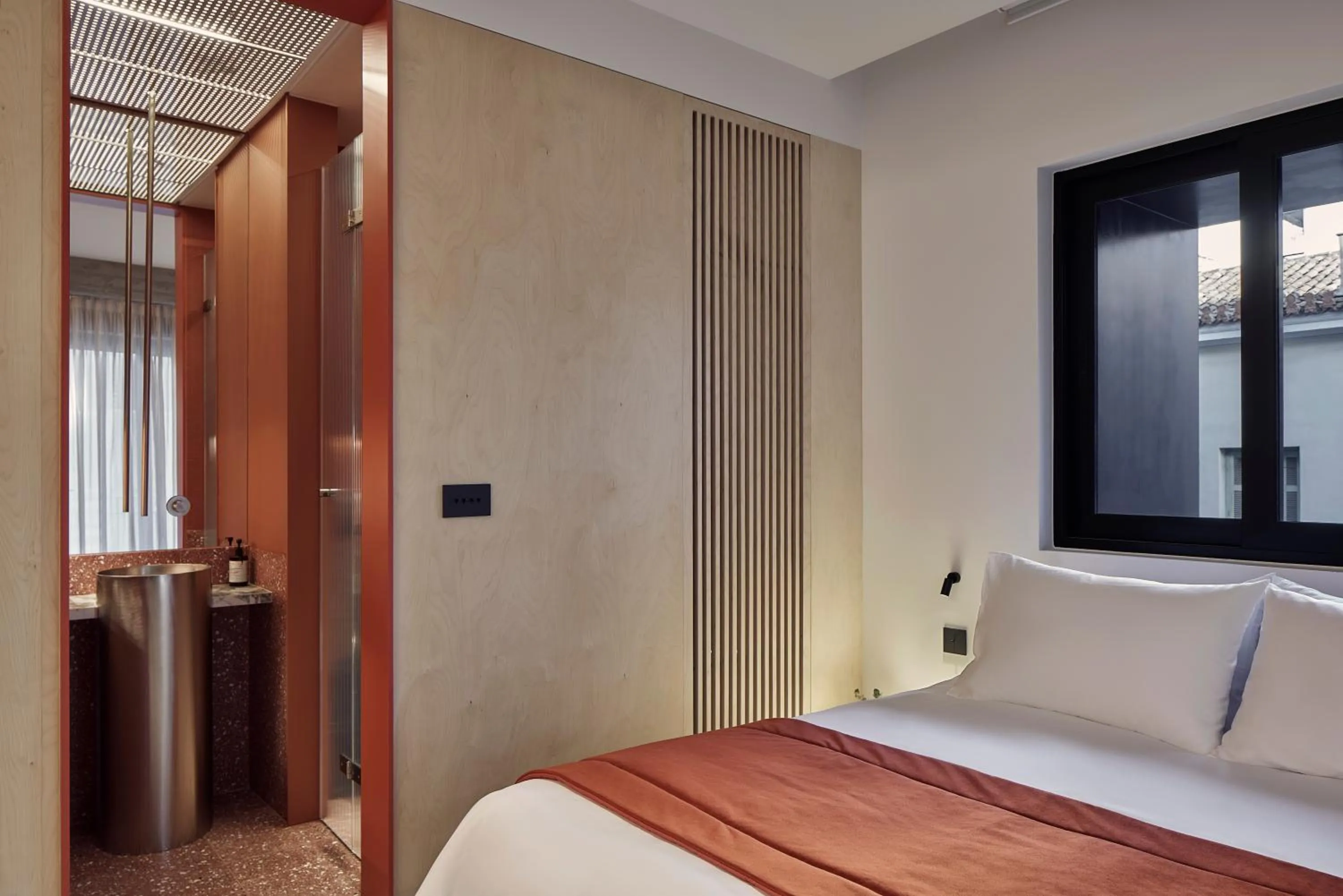 Bedroom, Bed in The Newel Metaxourgeio