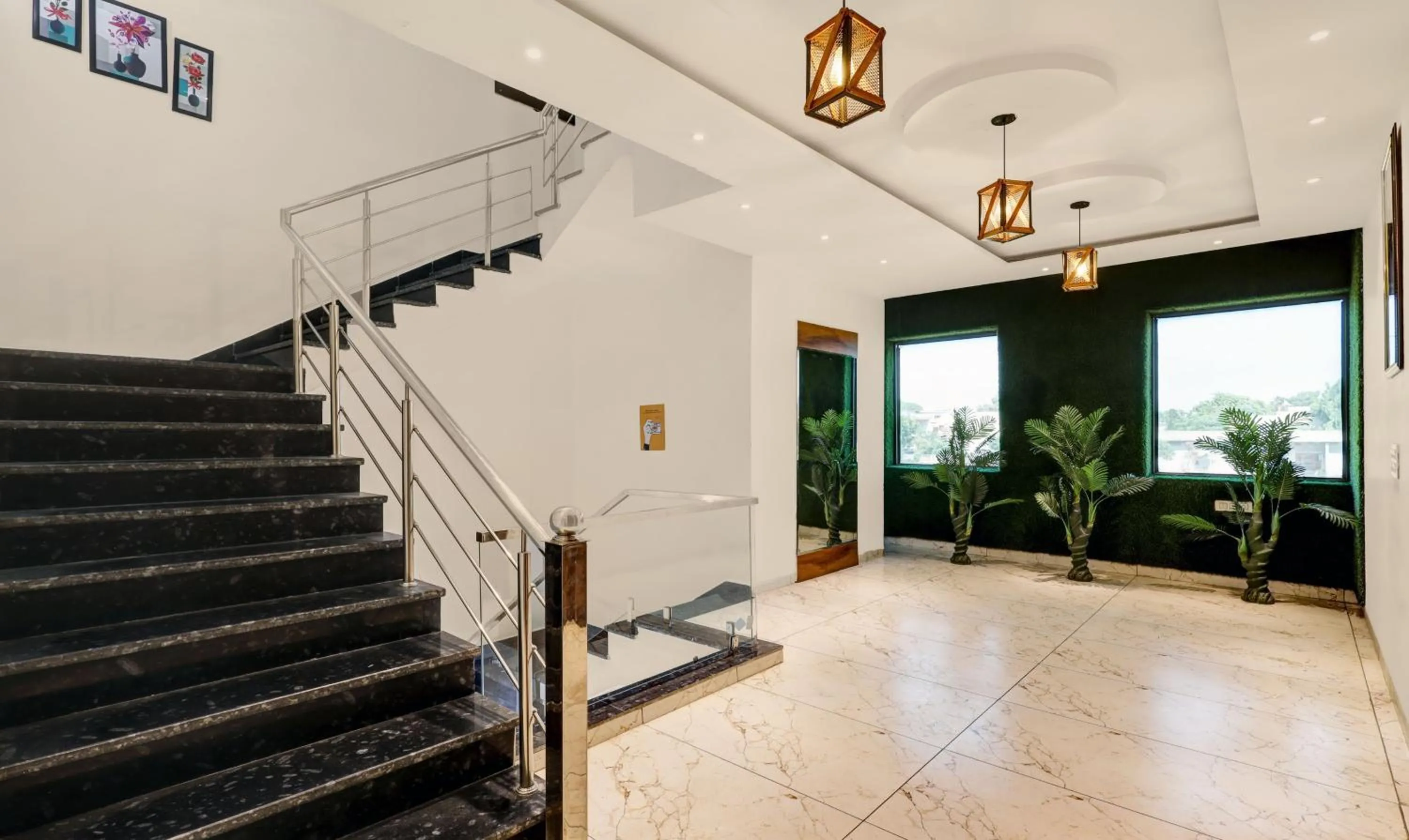 Lobby or reception in Itsy Hotels Vedansh