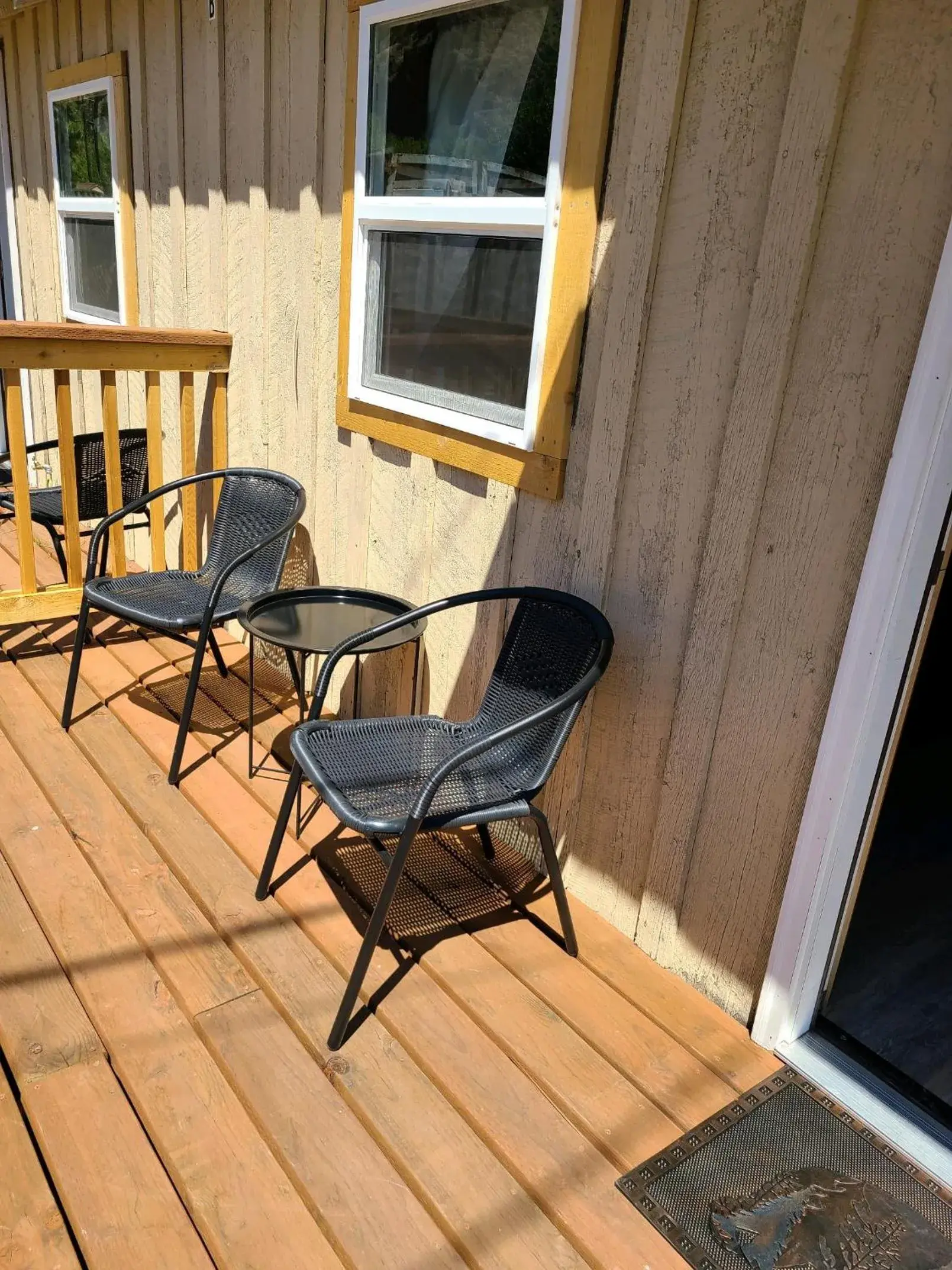 Queen Room in Eagle Rock Resort Queen Room in Eagle Rock Resort