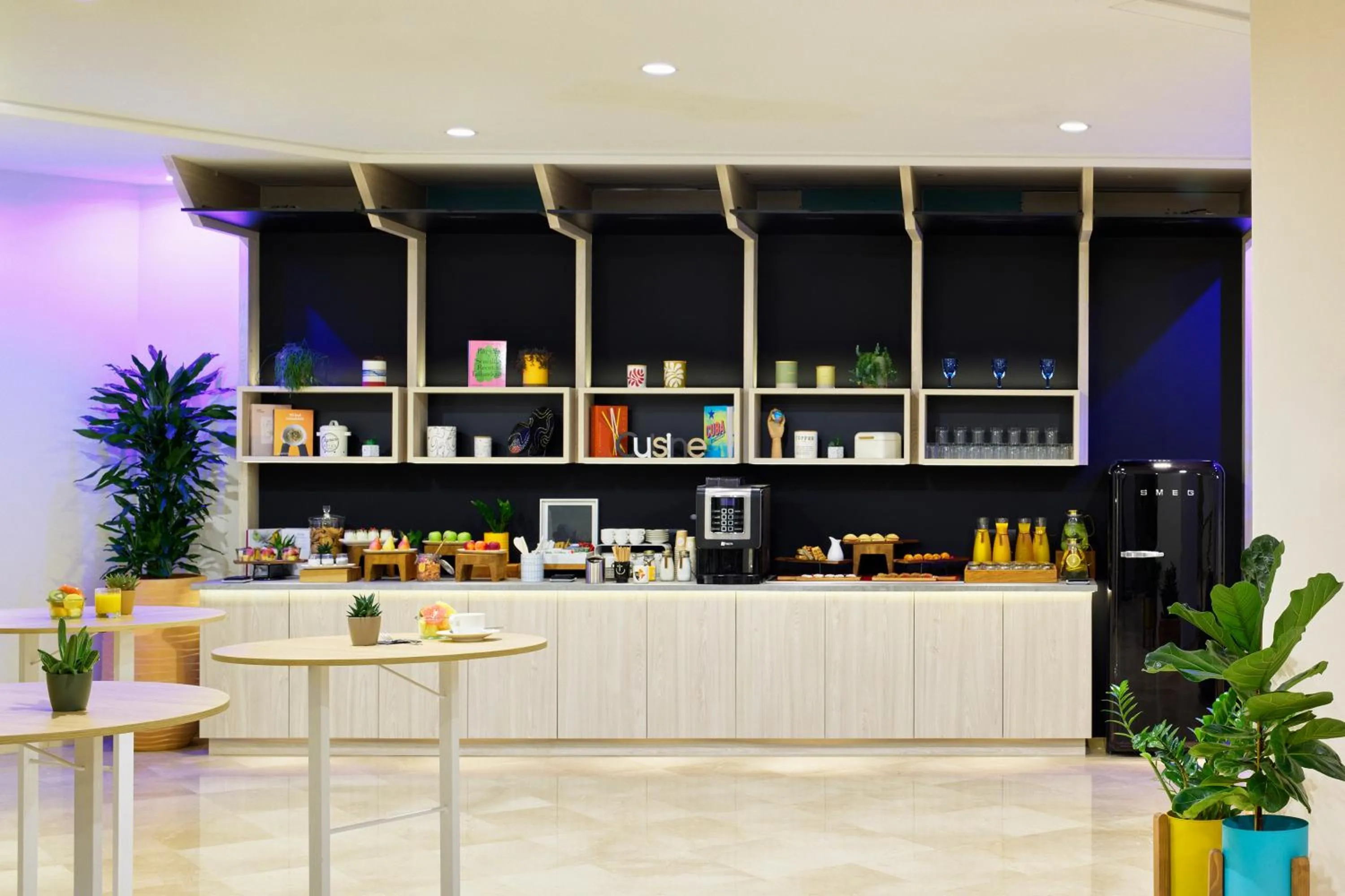 Meeting/conference room in INNSiDE by Meliá Barcelona Apolo