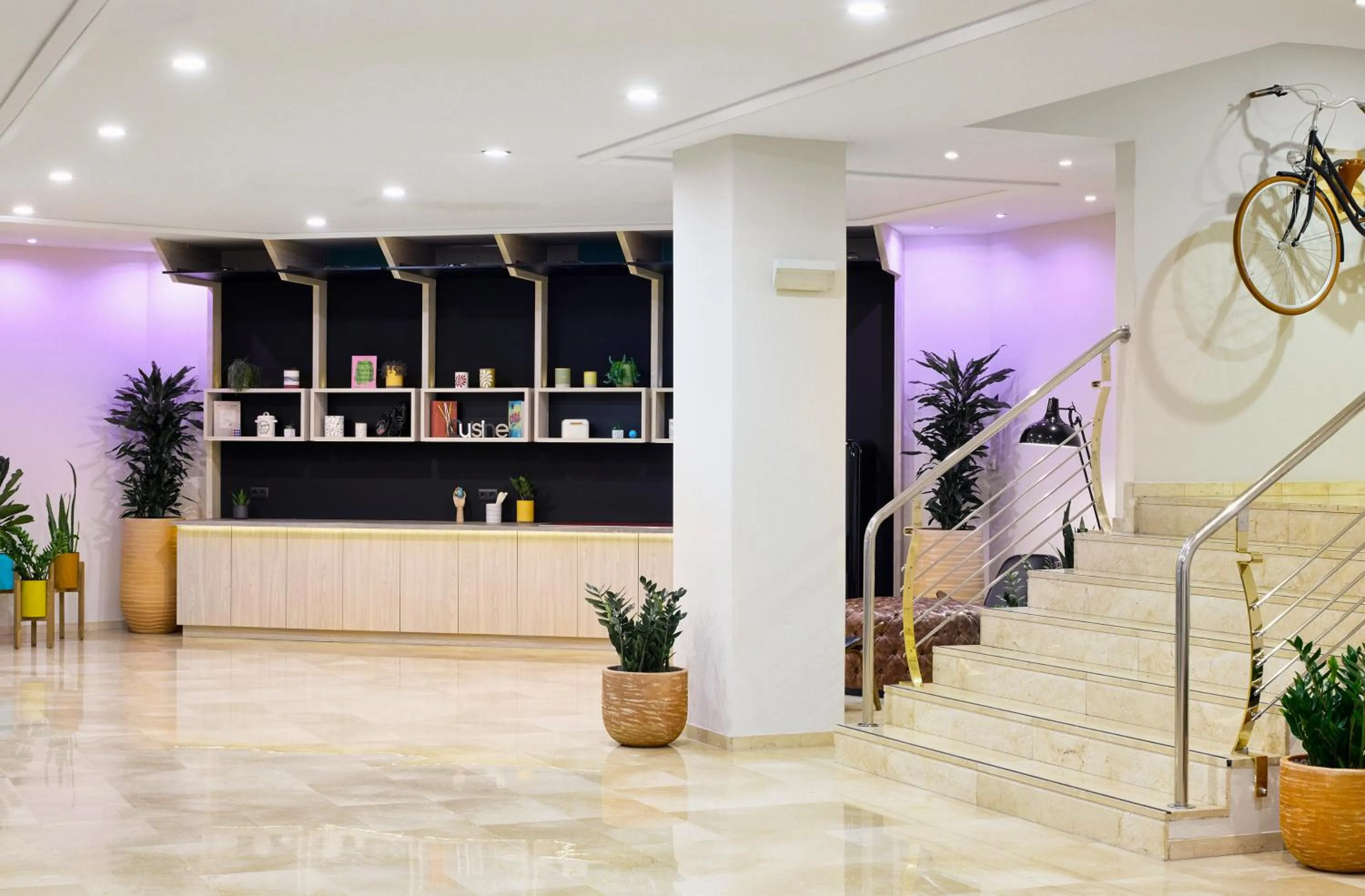 Meeting/conference room in INNSiDE by Meliá Barcelona Apolo