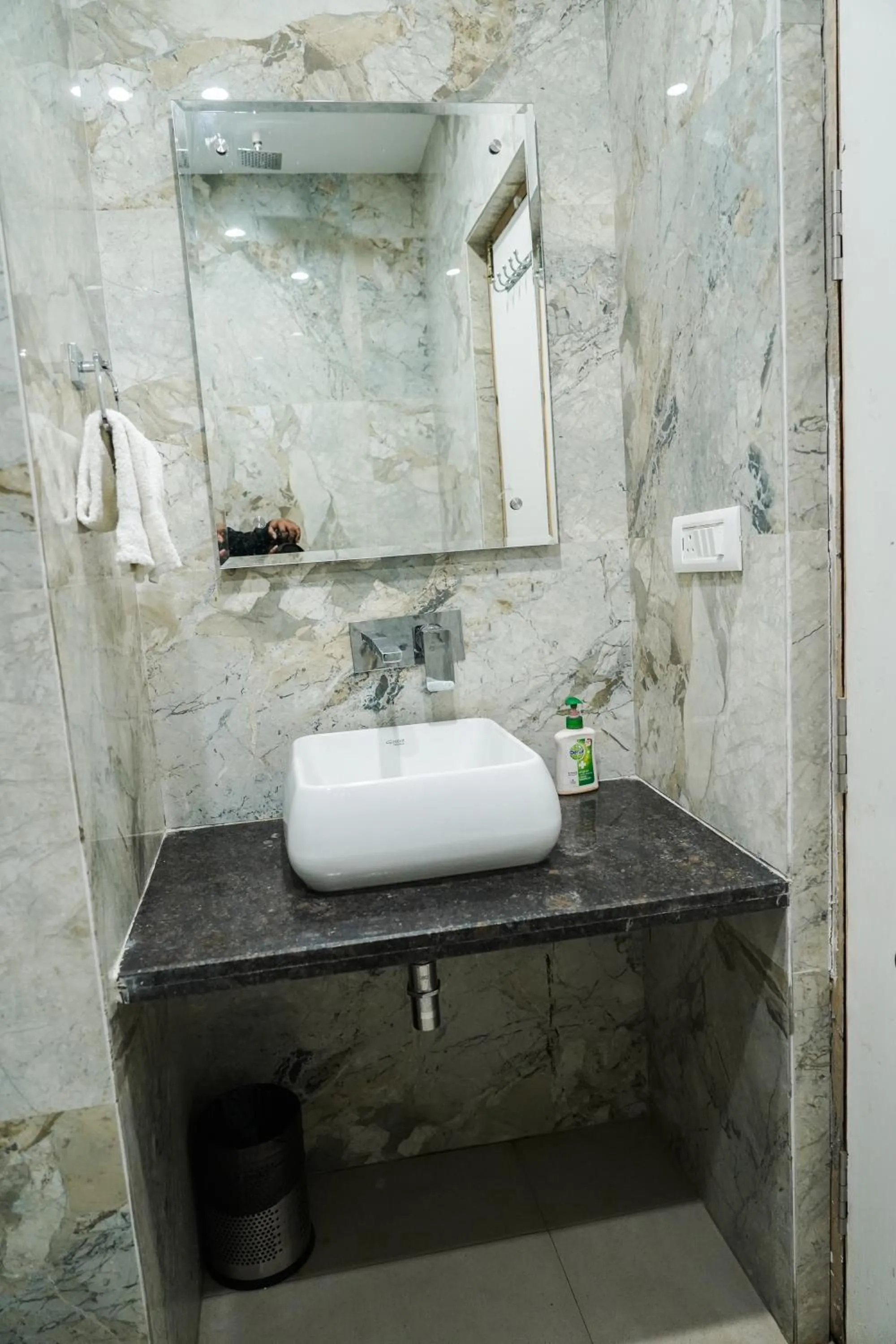 Bathroom in Hotel Batra Home Nizamuddin