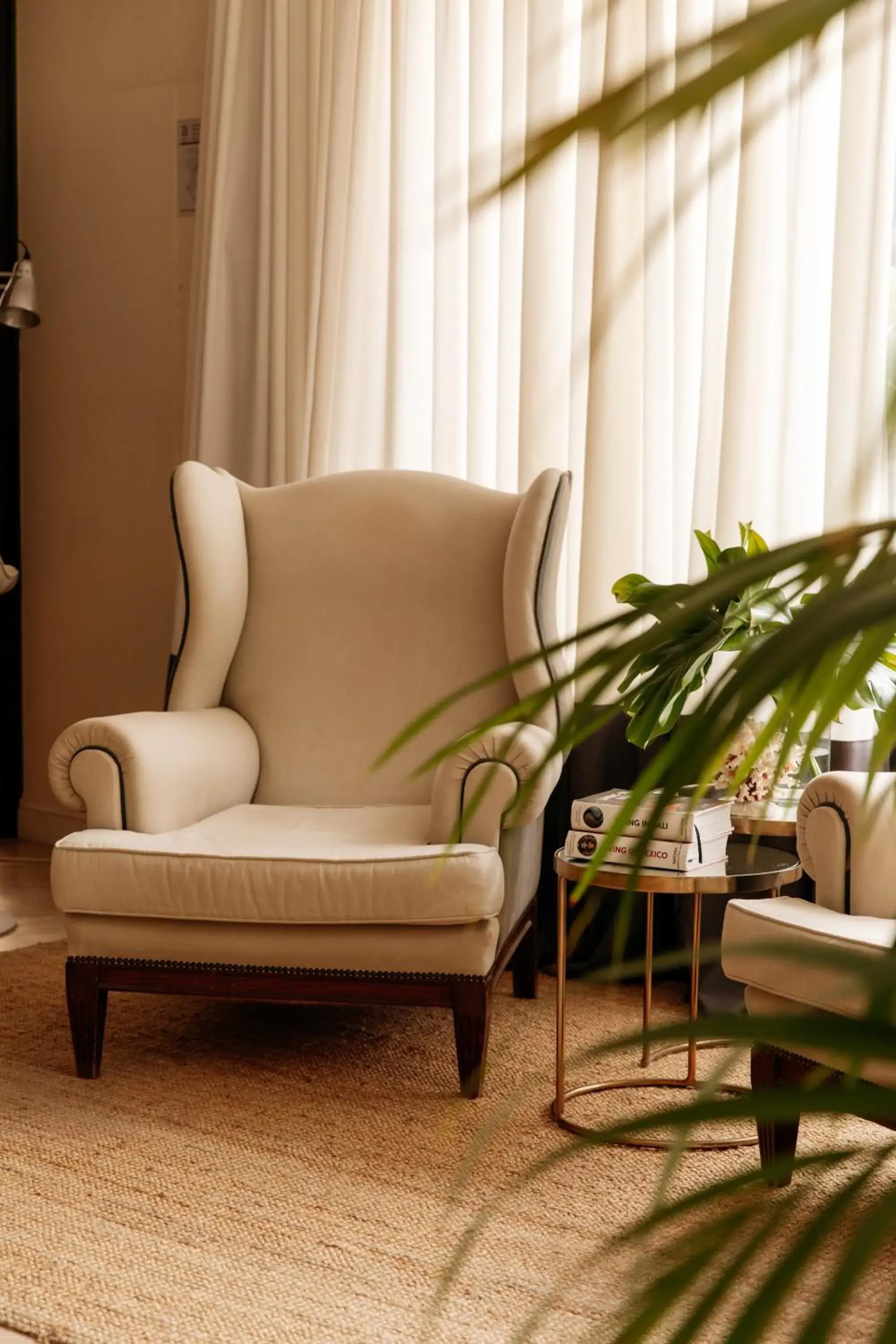 Living room in Hotel Almirante Living room in Hotel Almirante