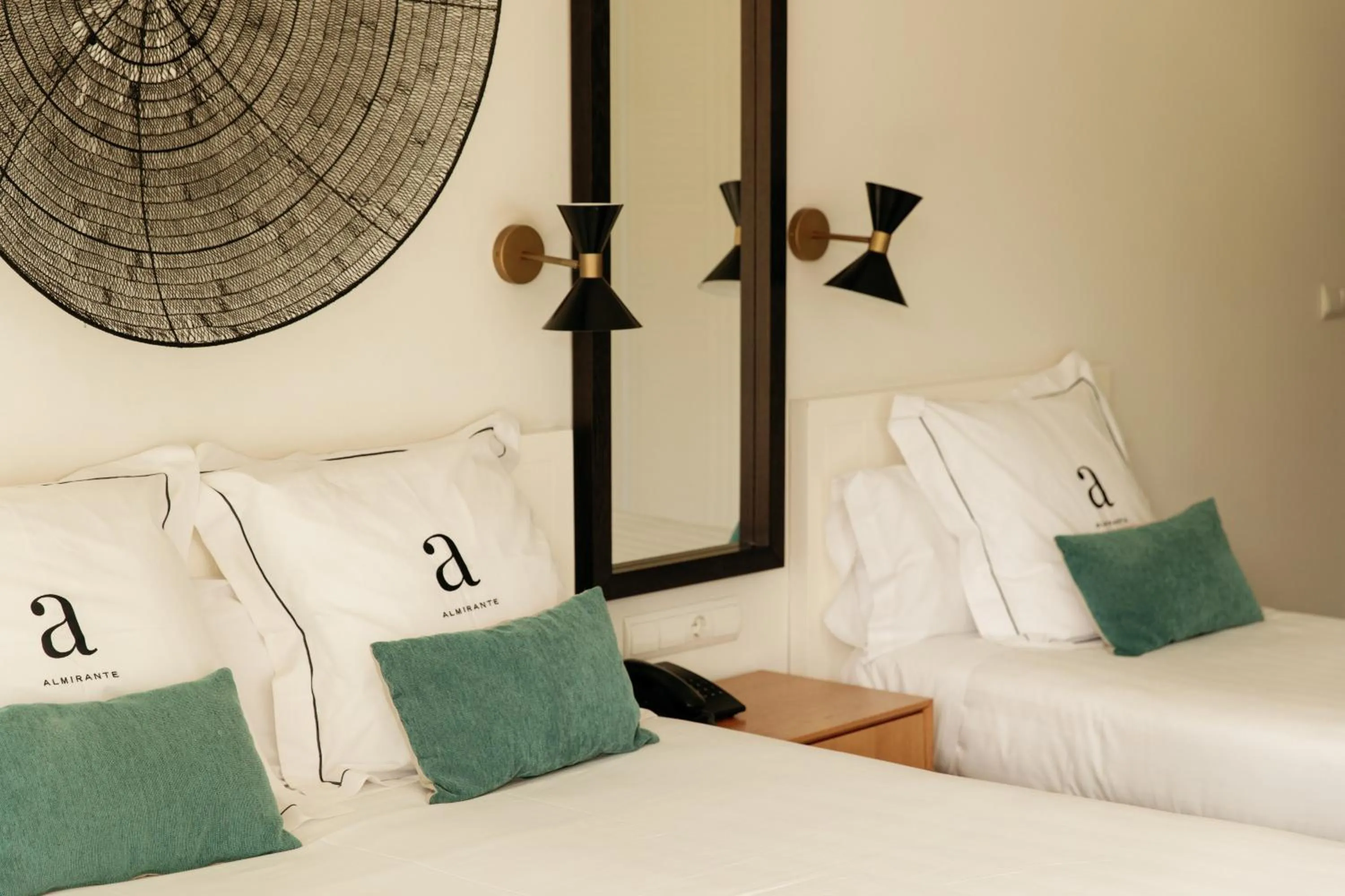 Bed in Hotel Almirante