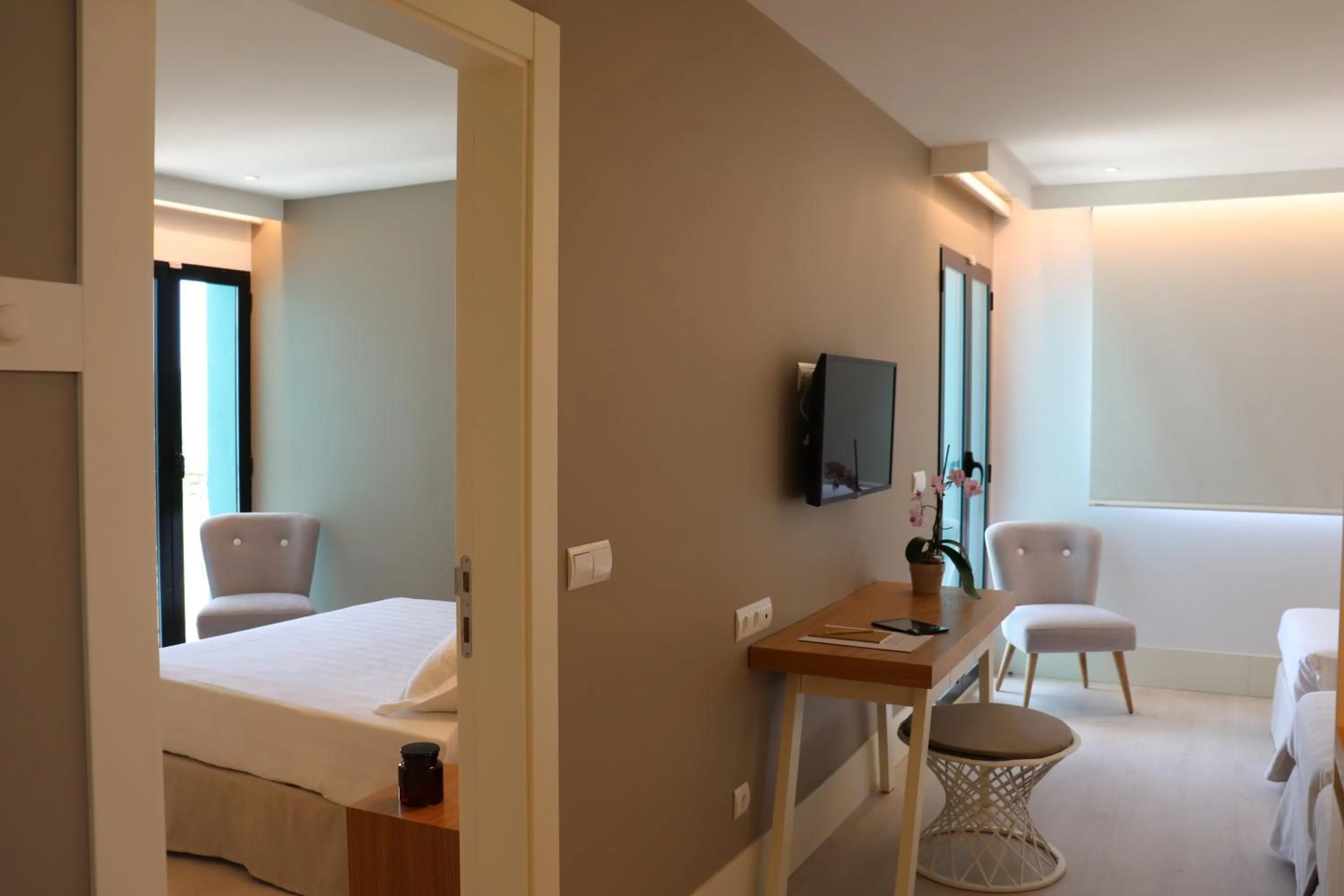 Bed in Hotel Almirante