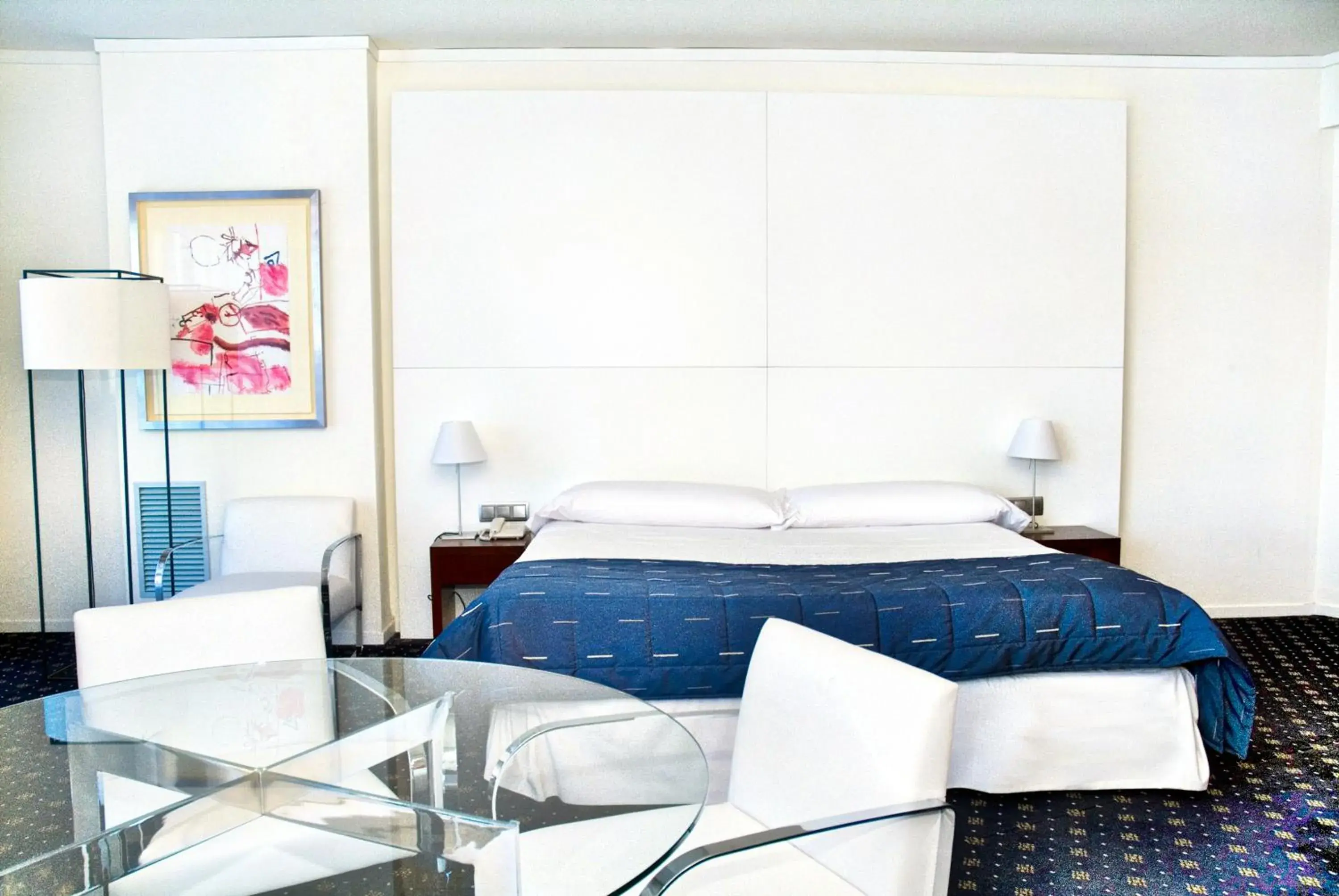 Bed in SH Valencia Palace Bed in SH Valencia Palace